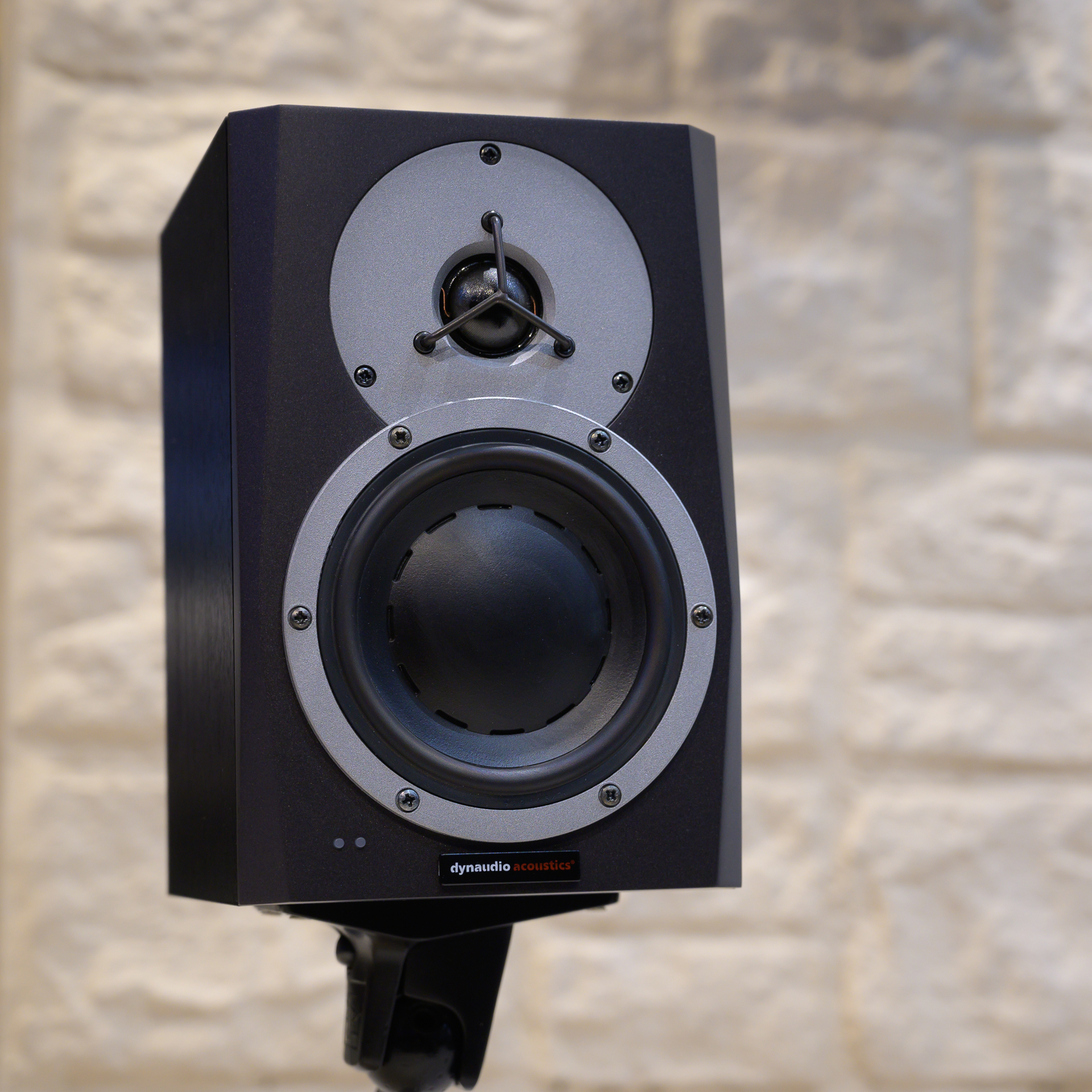 Dynaudio Bm Compact Unit Ile De France Audiofanzine