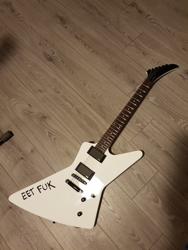 1984 EXPLORER EX Epiphone 1984 Explorer EX Audiofanzine