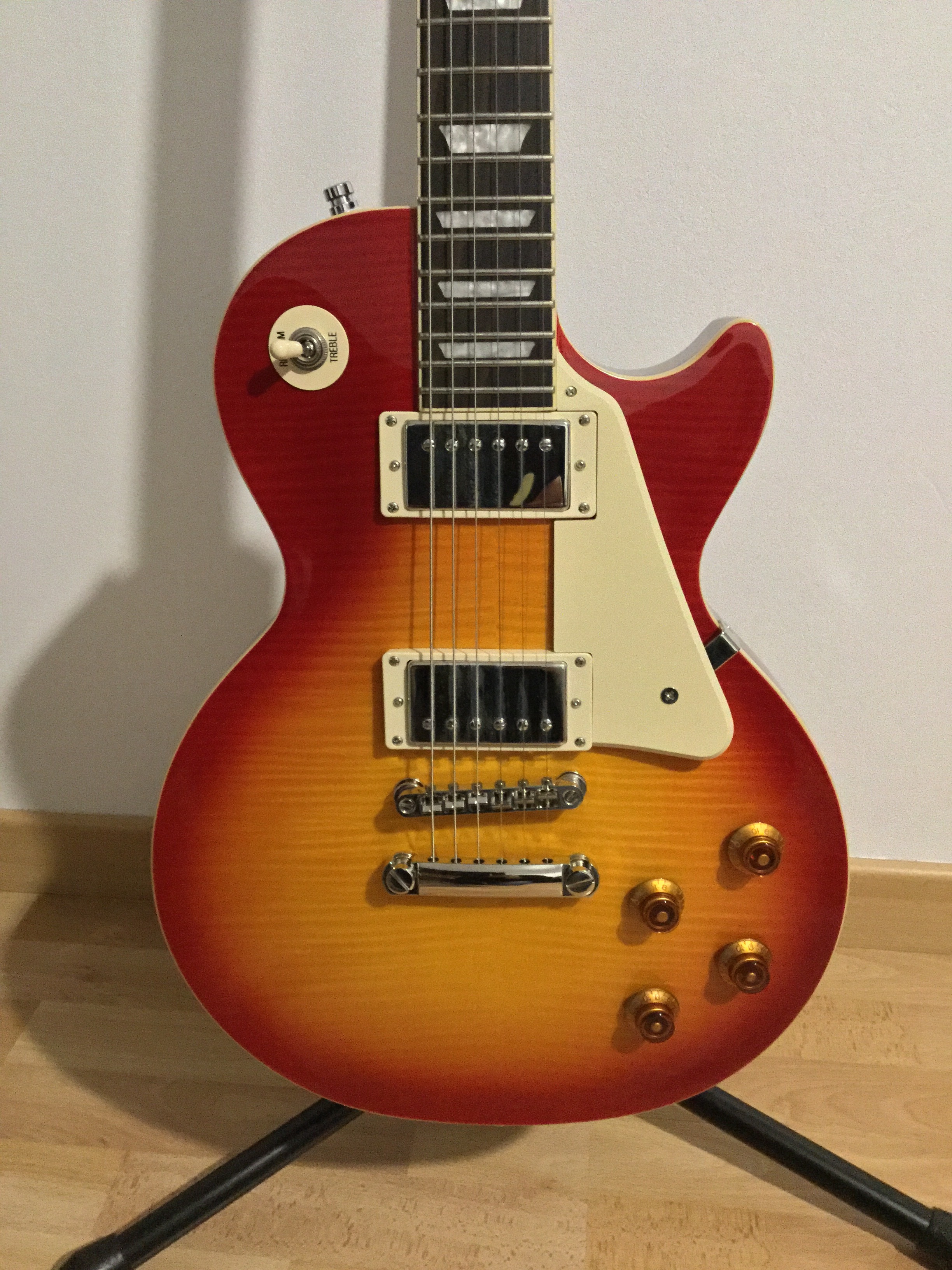 Photo Epiphone Les Paul Standard Plustop Pro Epiphone Les Paul Standard Plustop Pro