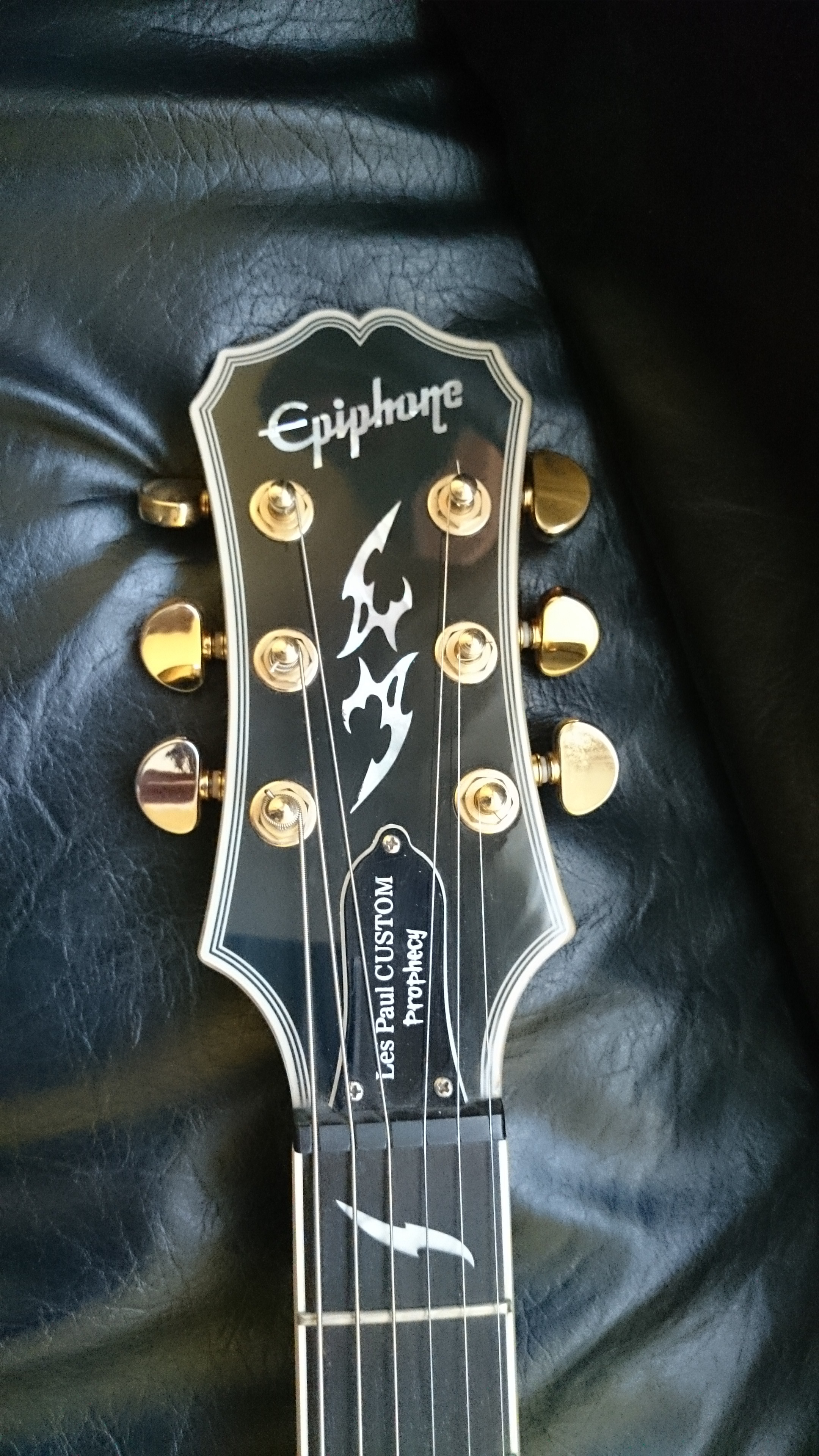 Prophecy Les Paul Custom GX Epiphone