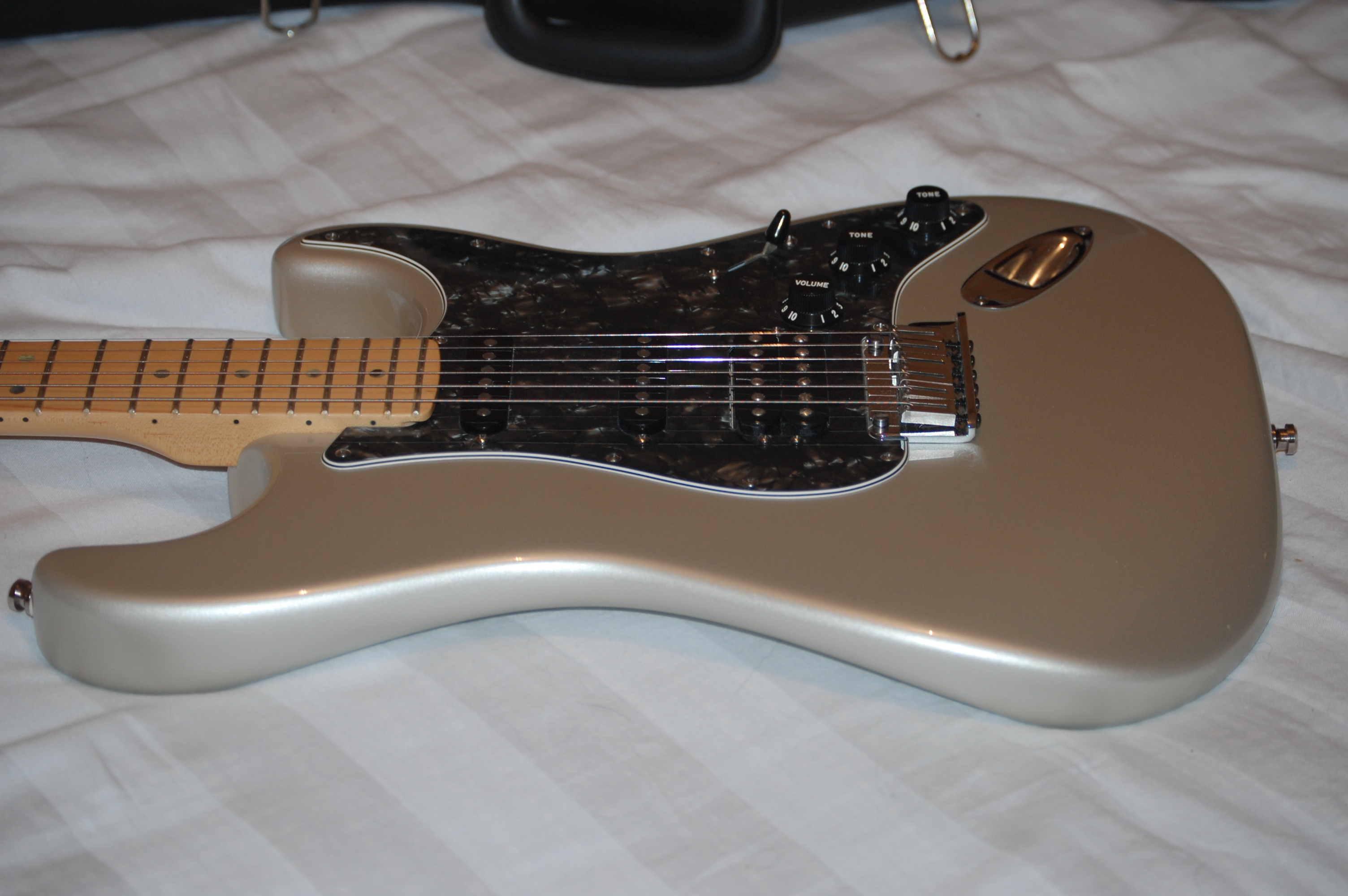 Fender American Deluxe Stratocaster HSS [20102014] image (718229