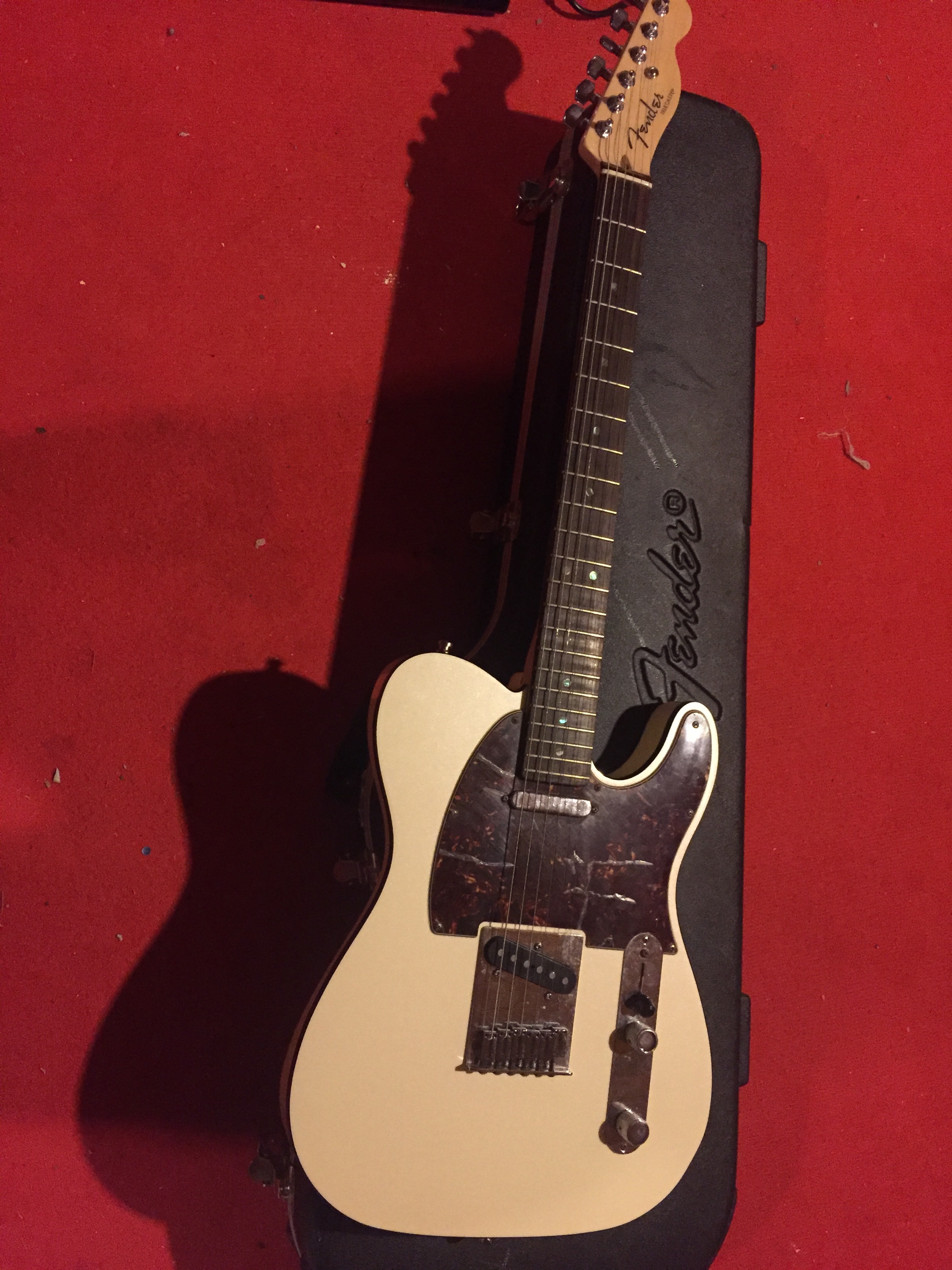 American Deluxe Telecaster Ash Fender Audiofanzine