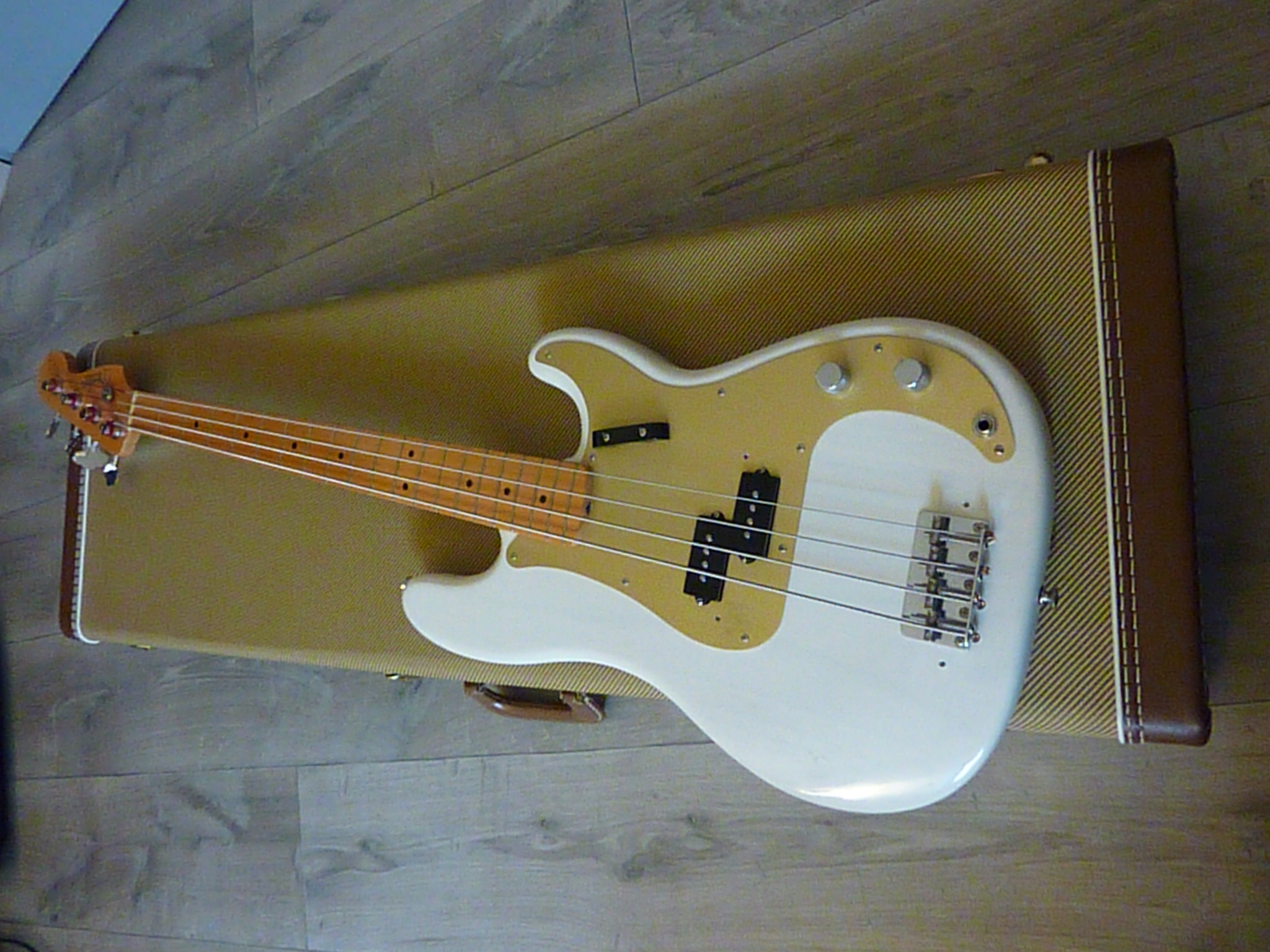 Fender American Vintage 58 Precision Bass Image 811565