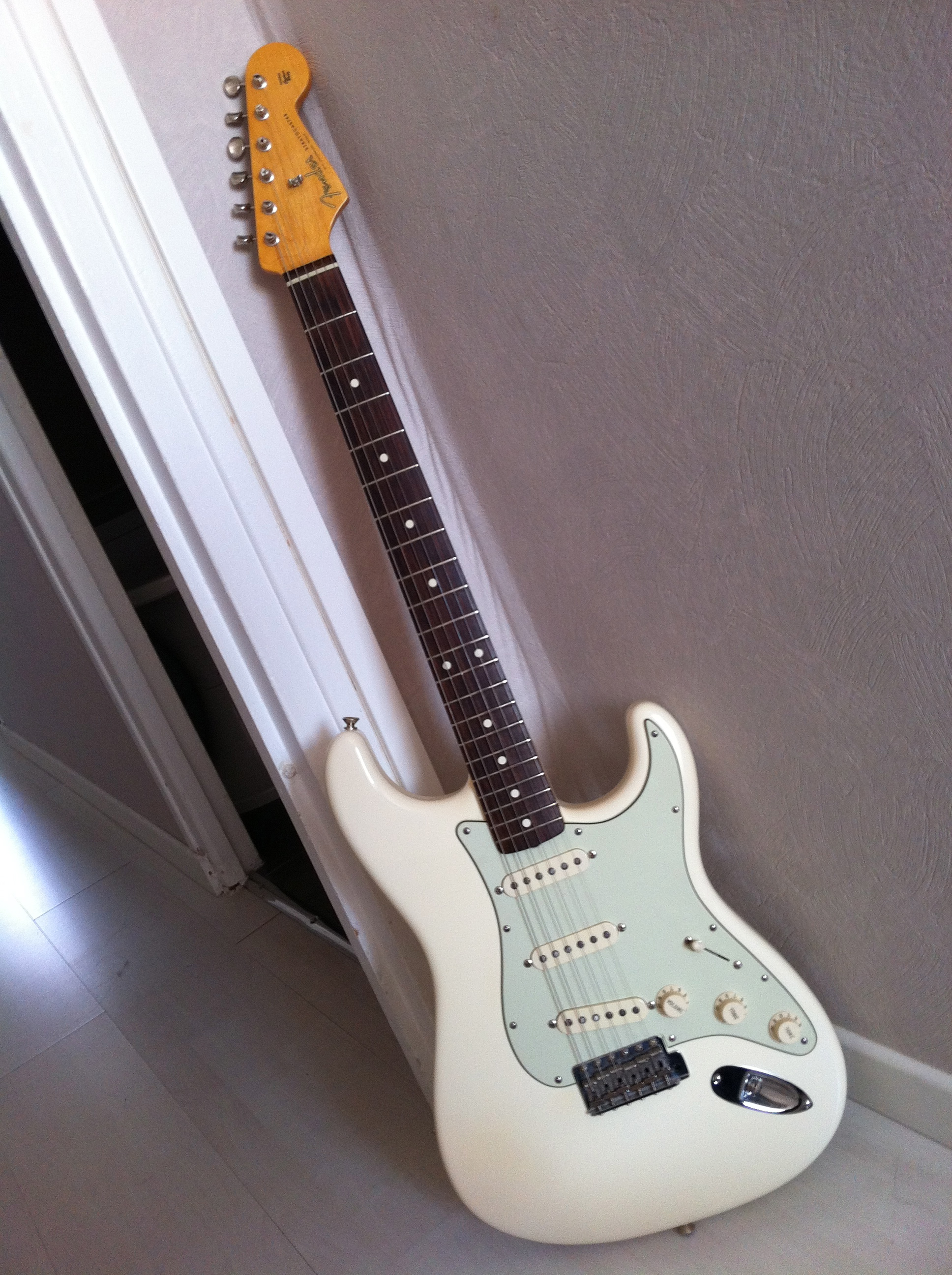 Fender American Vintage '62 Stratocaster Reissue - Olympic White image