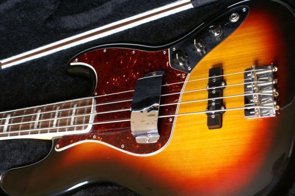 Fender Classic 70s Jazz Bass Image 76602 Audiofanzine