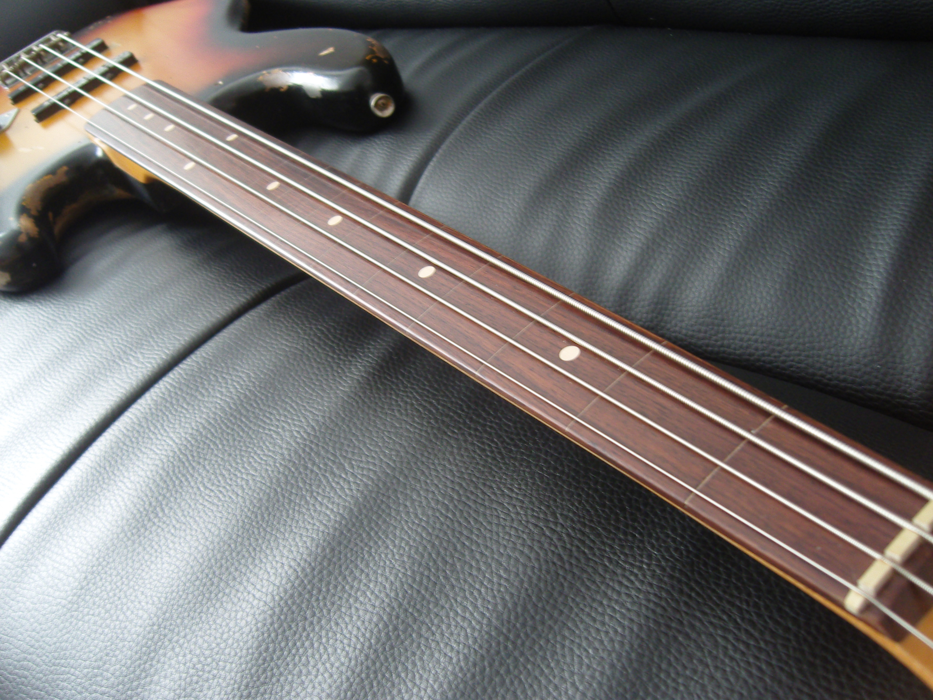 Fender Fretless Jazz Bass Neck image (718488) Audiofanzine
