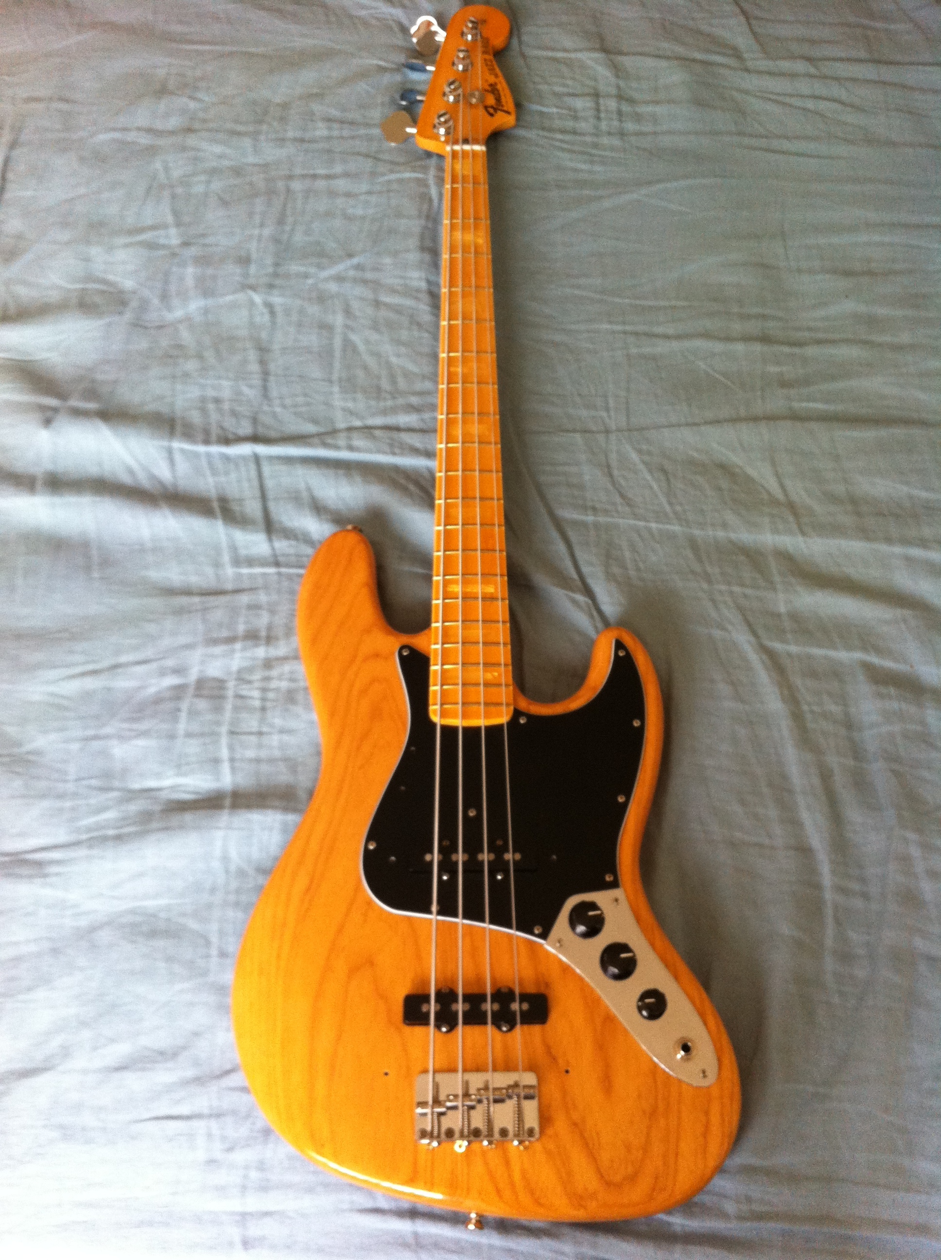 Fender Jazz Bass Reissue 75 American Vintage Fsr Vte Basses And Contrebasses Droitières Onlybass 3478