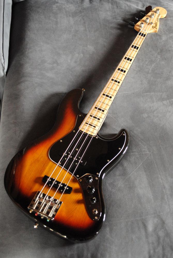 Fender Geddy Lee Jazz Bass 3Color Sunburst image (578189) Audiofanzine