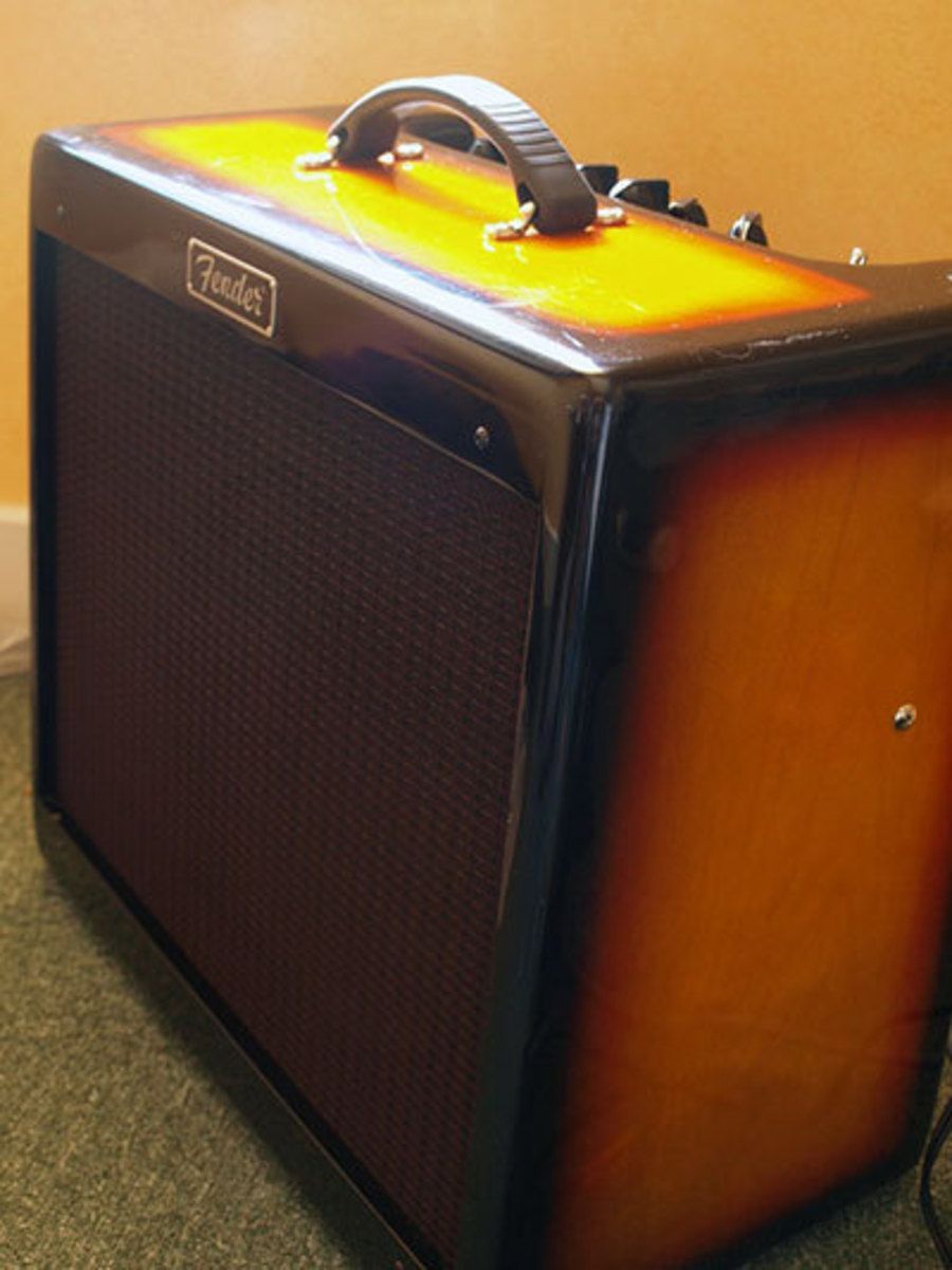 Fender Hot Rod Blues Junior Sunburst Limited Edition image (21736) Audiofanzine