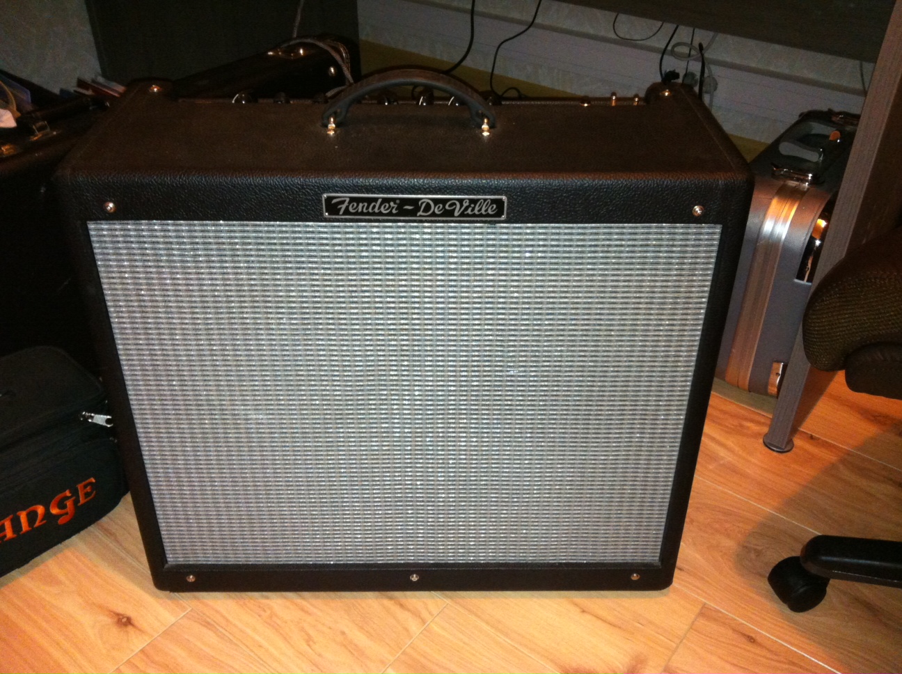 fender-hot-rod-deville-212-711145.jpg