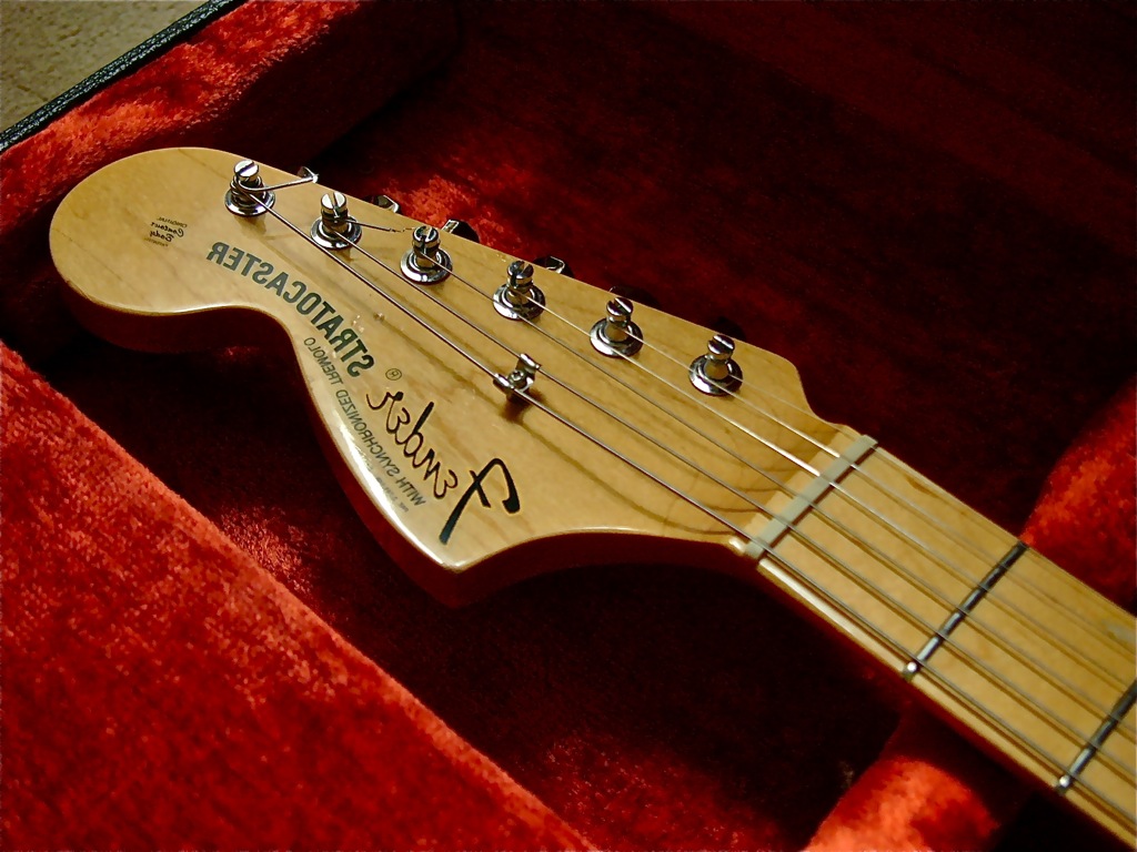 Fender Jimi Hendrix Stratocaster Image Audiofanzine