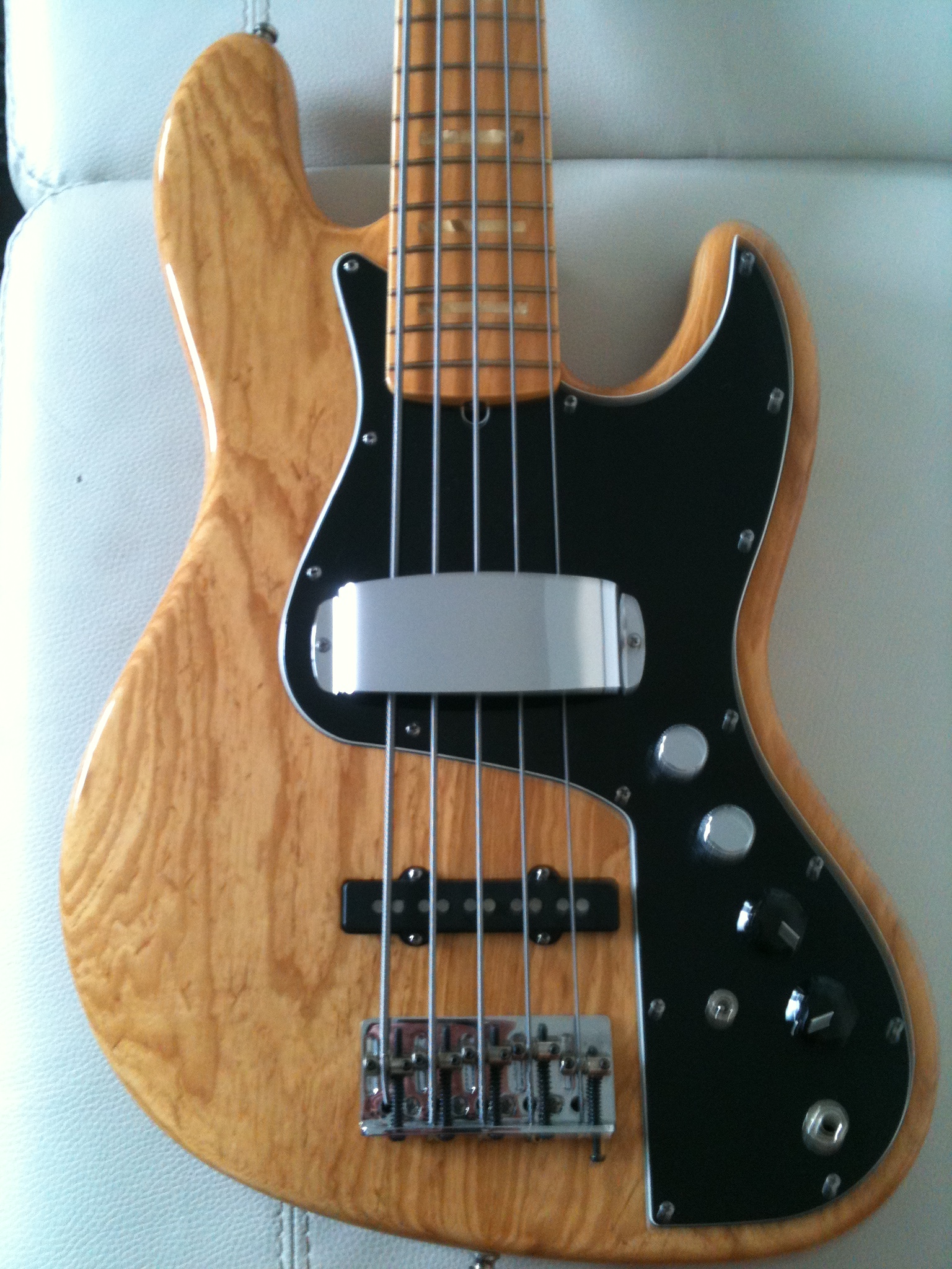Fender Marcus Miller Jazz Bass V Aged Natural image (279658