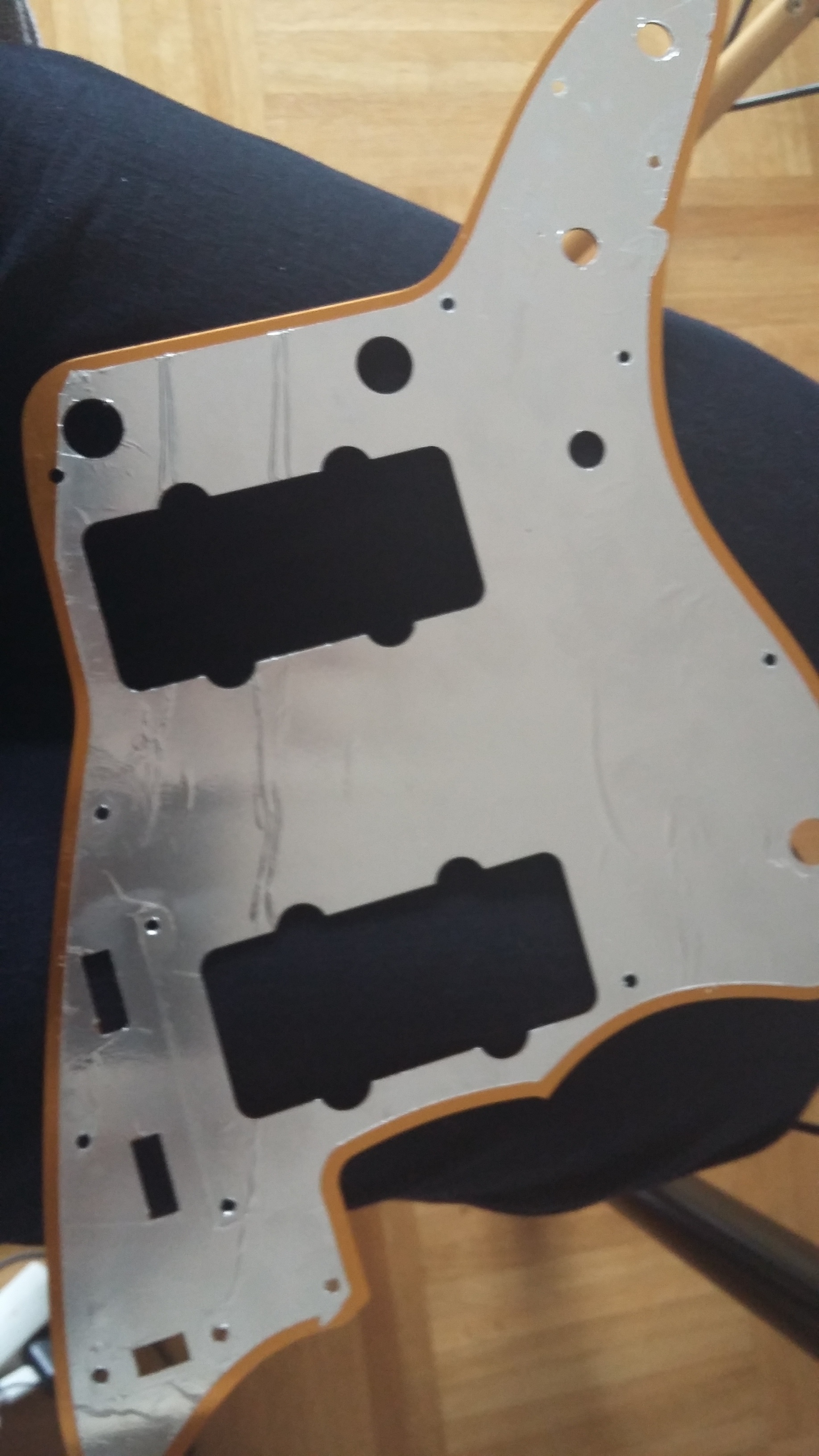 PICKGUARD JAZZMASTER Fender Pickguard Jazzmaster Audiofanzine