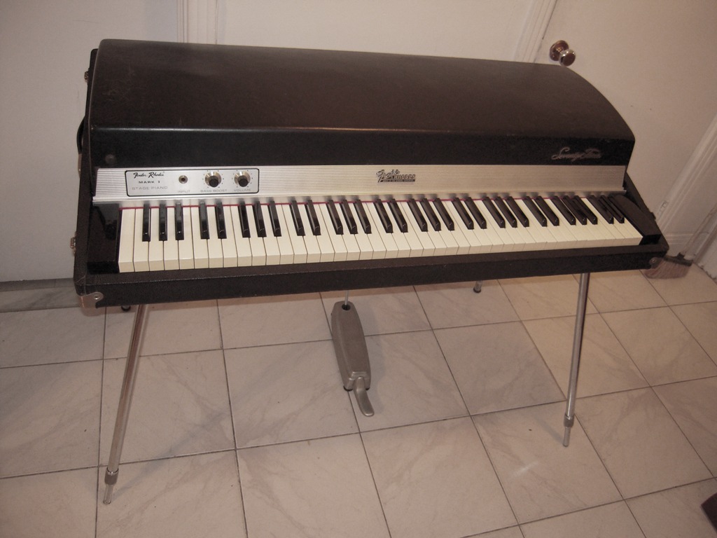 Fender Rhodes Mark I Stage 73 image (264149) Audiofanzine