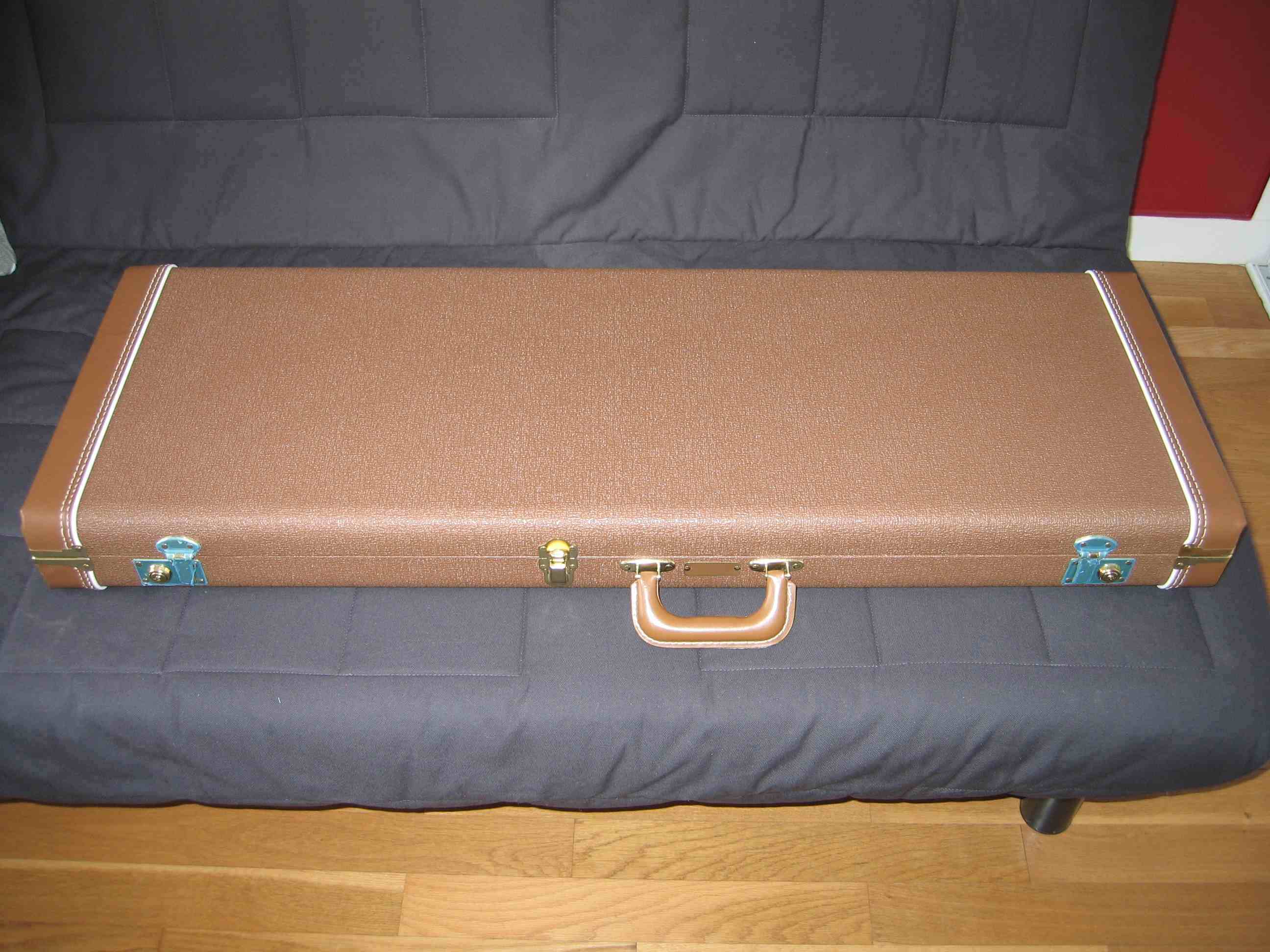 Fender Tolex Electric Case image (118434) Audiofanzine