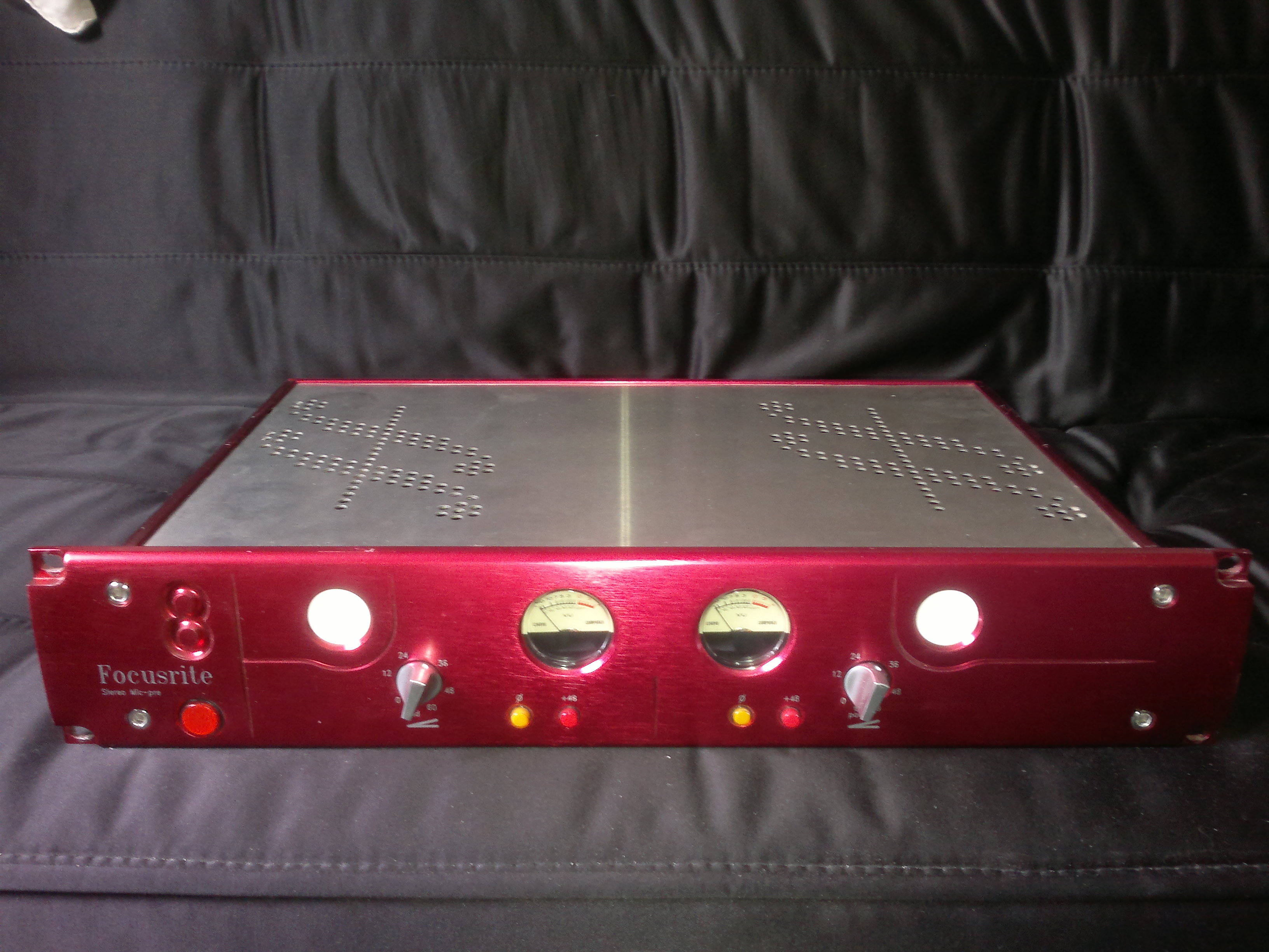 Focusrite Red 8 Dual MicPre image (561297) Audiofanzine