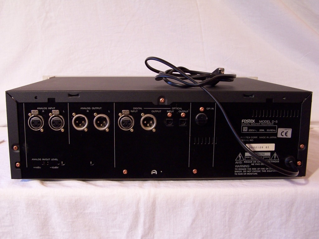 Fostex D5 image (332250) Audiofanzine