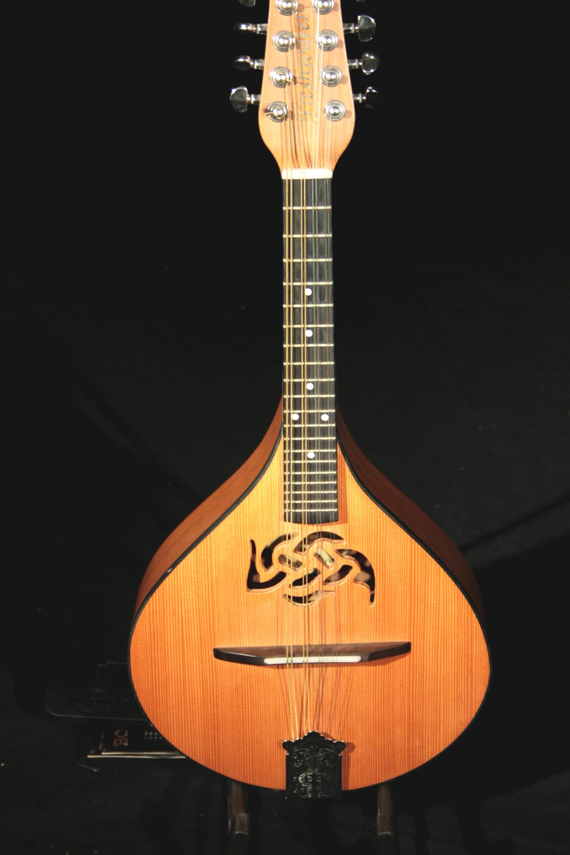 Freshwater celtic mandolin image (507670) Audiofanzine