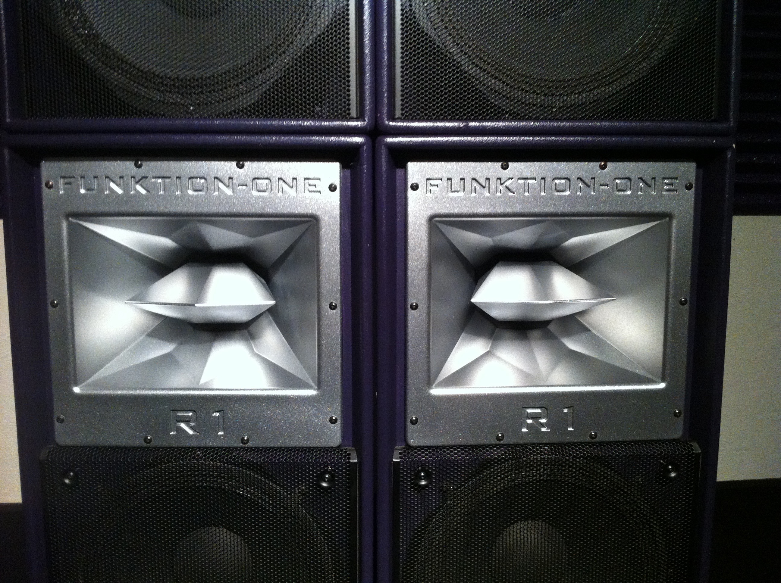 Funktion One Resolution 1 image (1596106) Audiofanzine