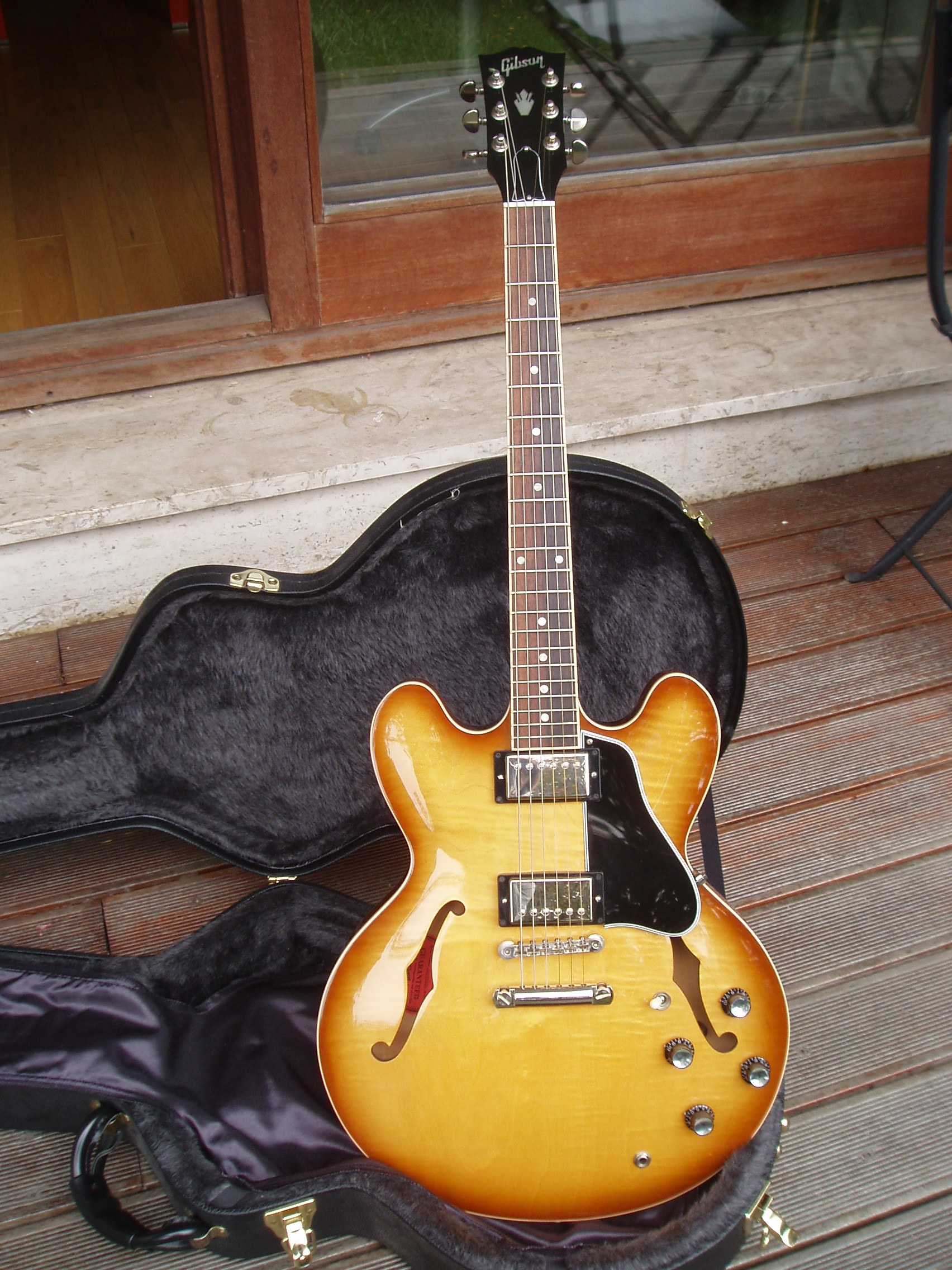 Gibson ES-335 Reissue image (#253857) - Audiofanzine