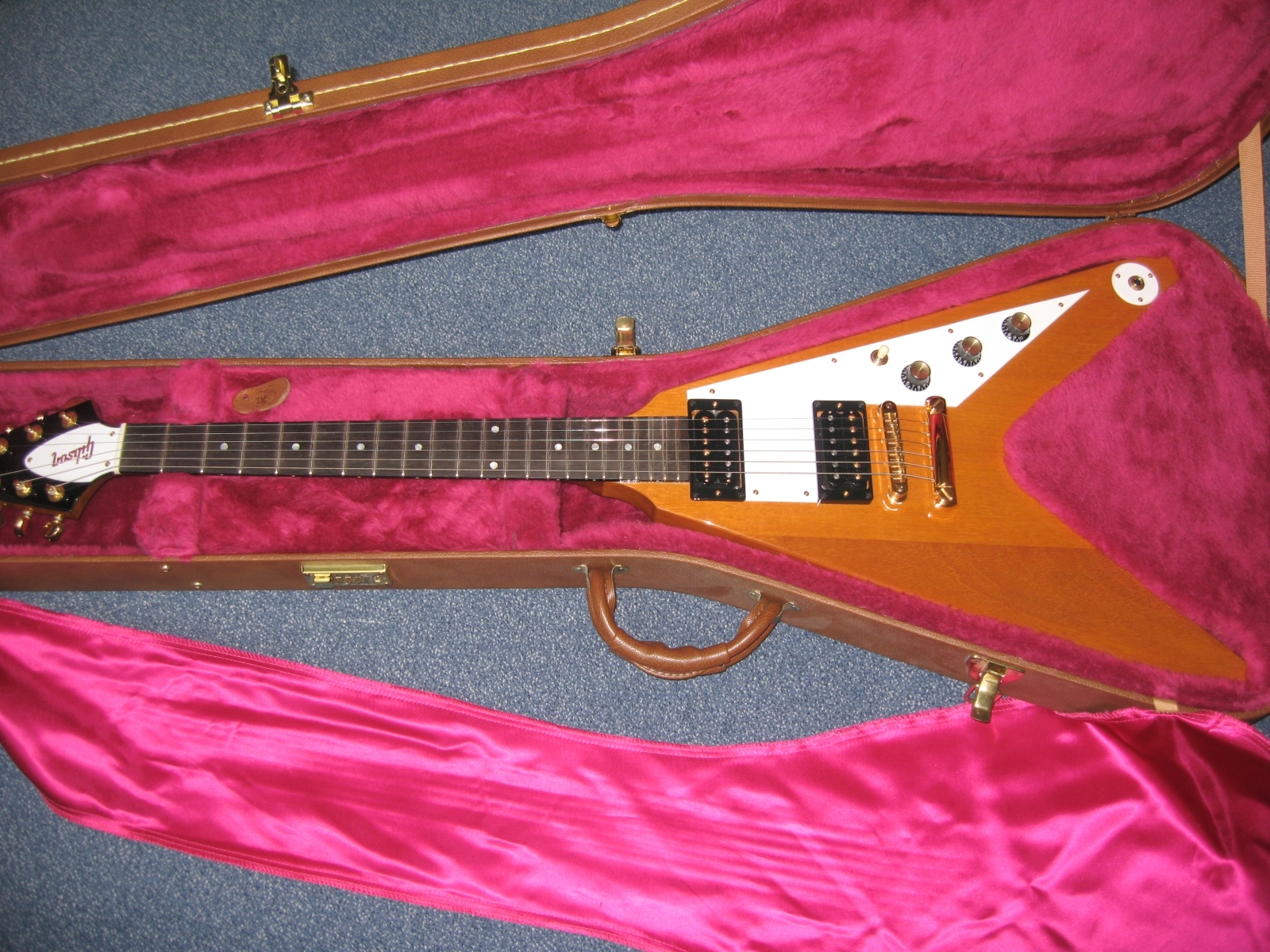 gibson-flying-v-limited-edition-1998-191591.jpg
