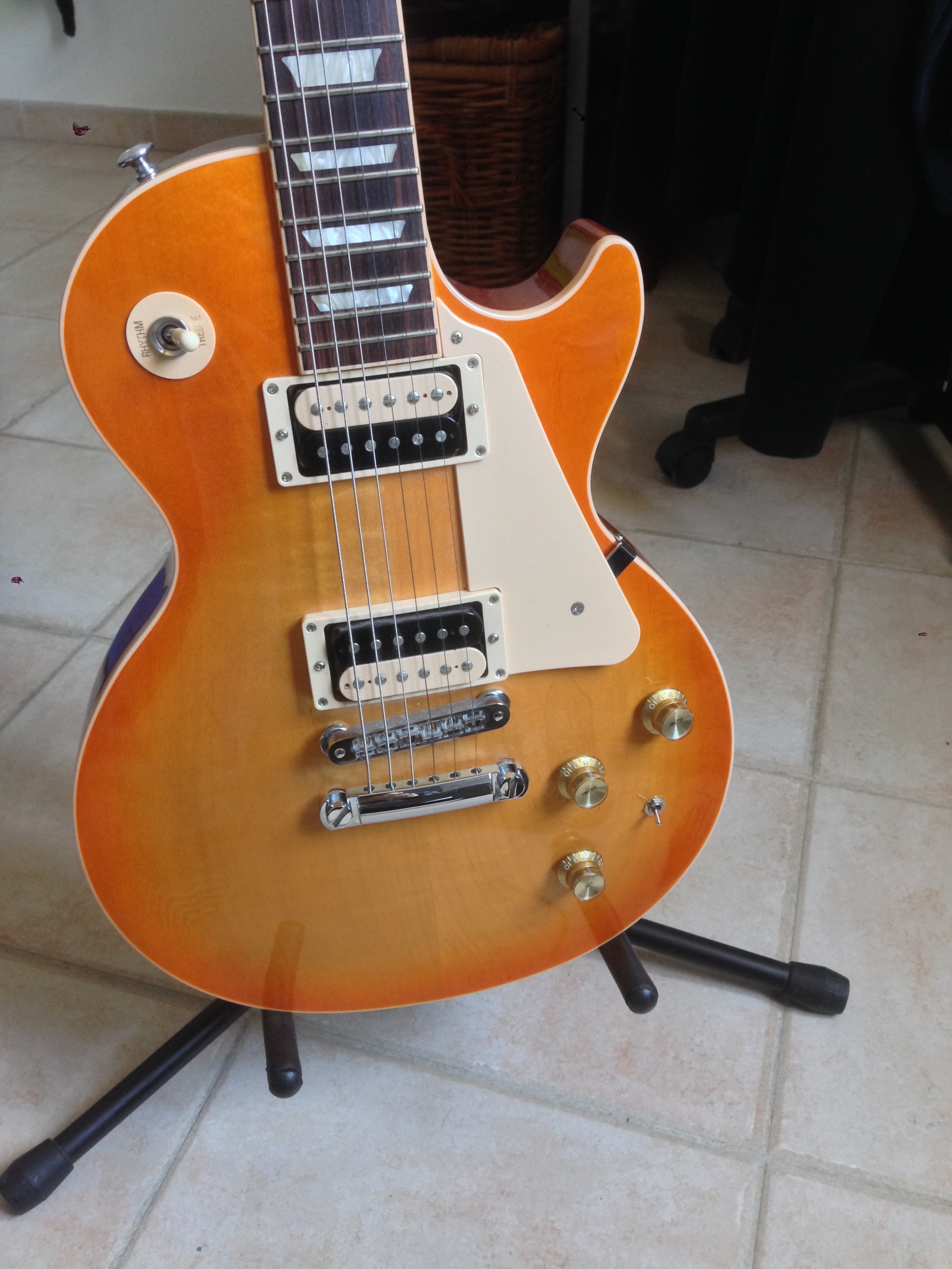 Gibson Les Paul Classic 2014 Lemon Burst image (1452727) Audiofanzine