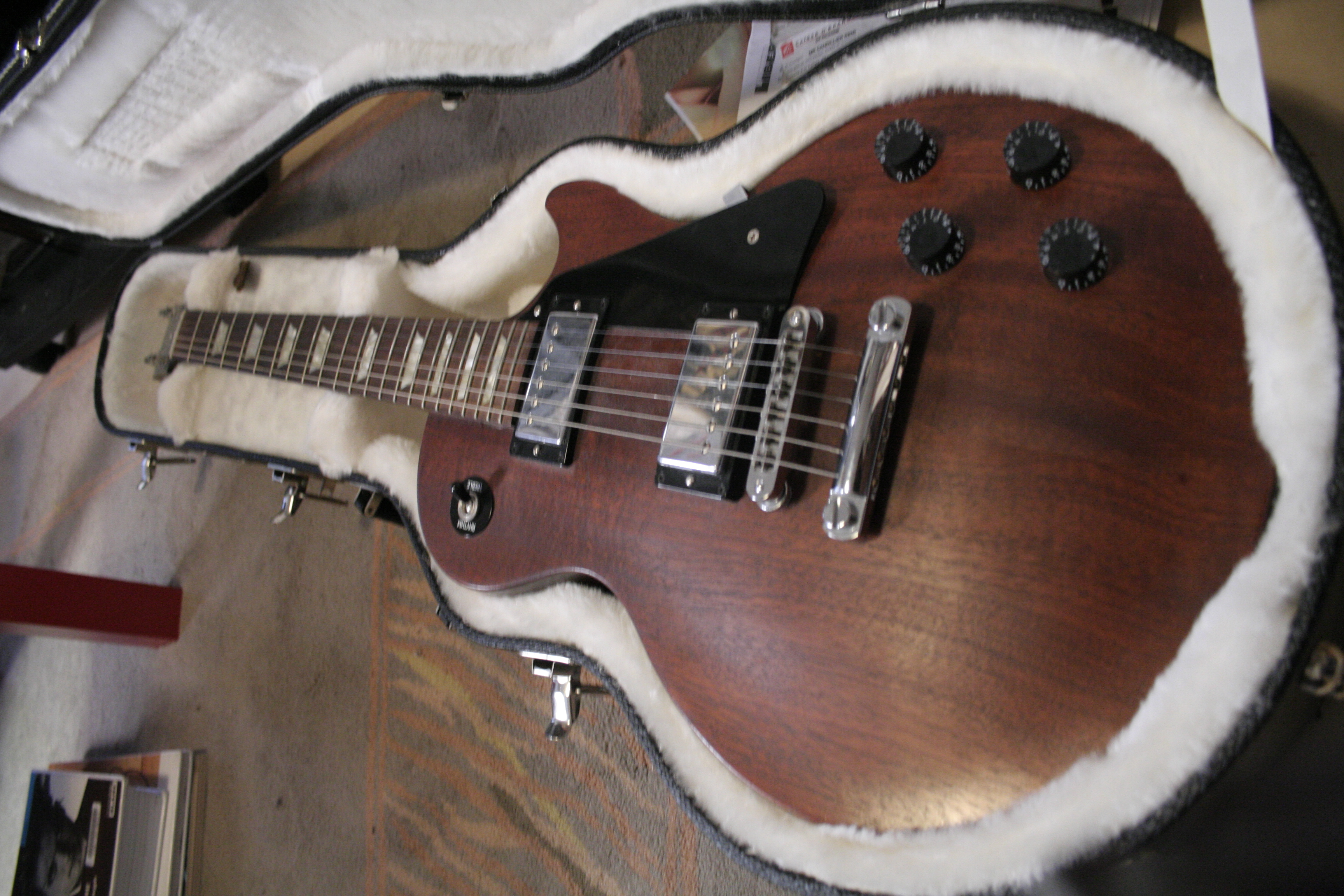 Gibson Les Paul Studio Faded Worn Brown image (295316) Audiofanzine