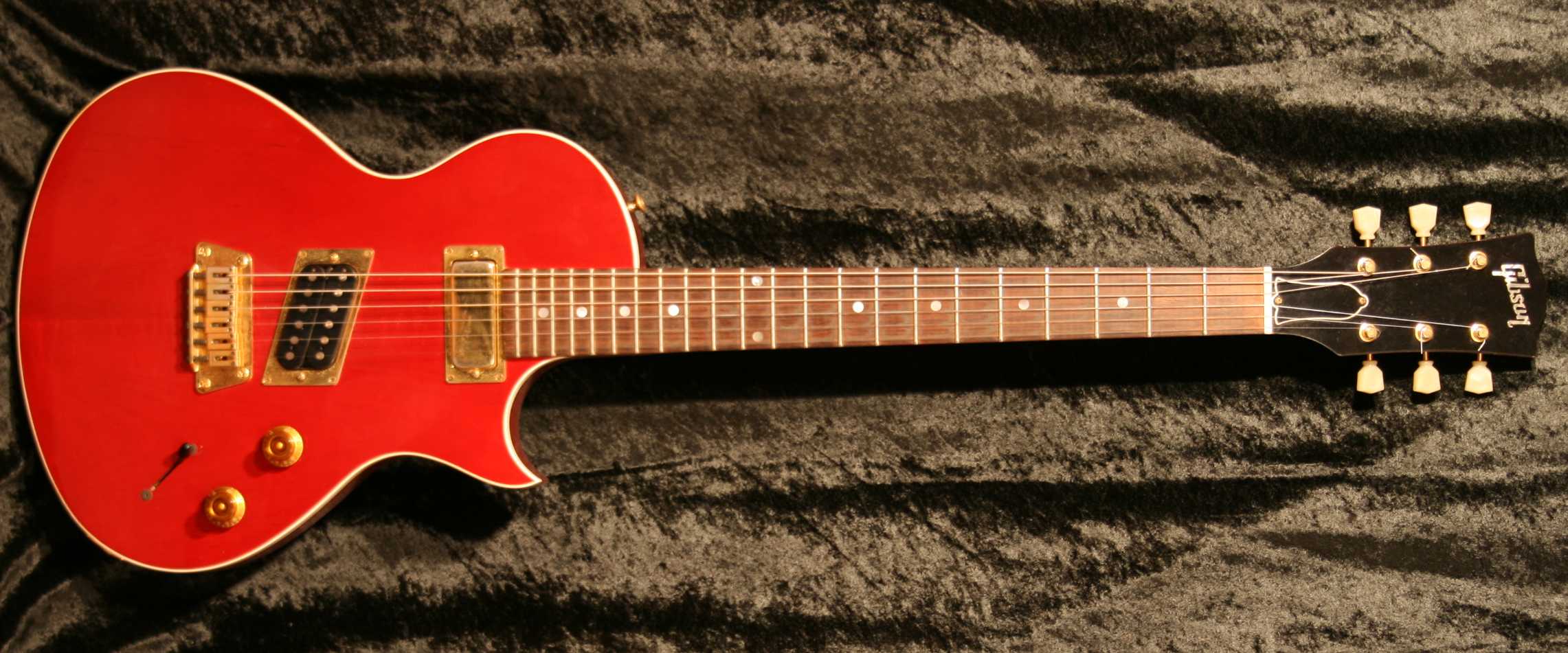 Gibson Nighthawk - OffsetGuitars.com