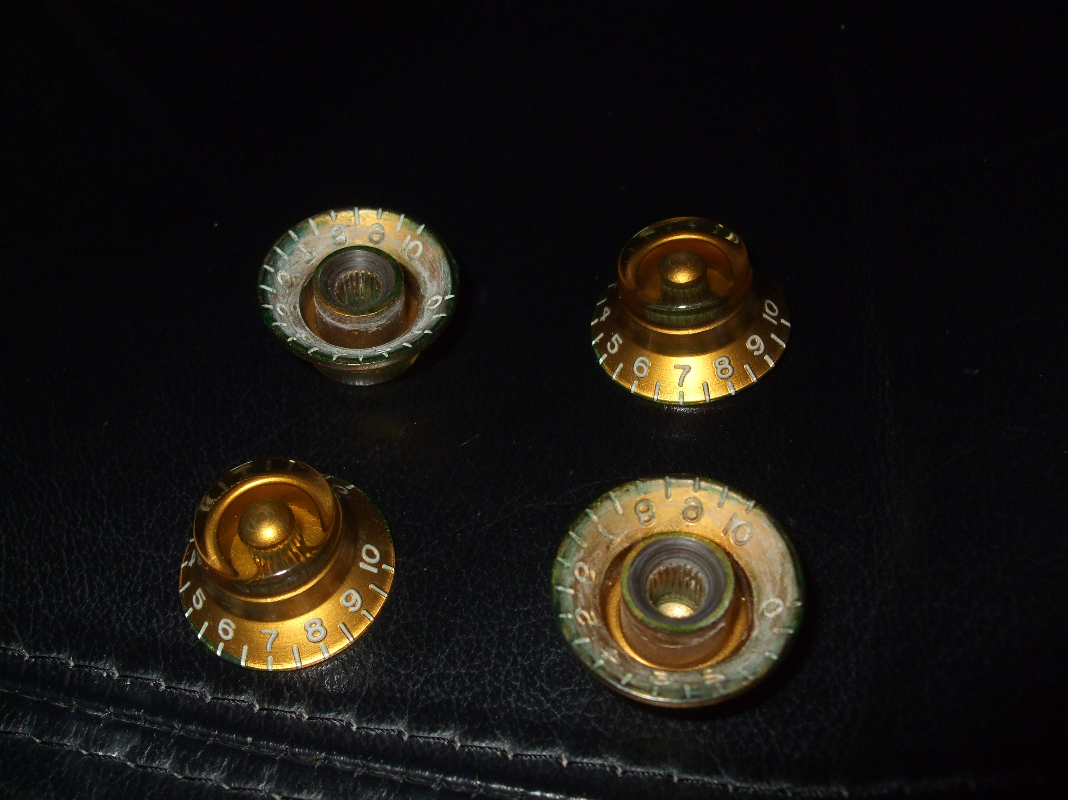 Photo Gibson PRHK030 Top Hat Knobs Vintage Amber Gibson PRHK030 Top