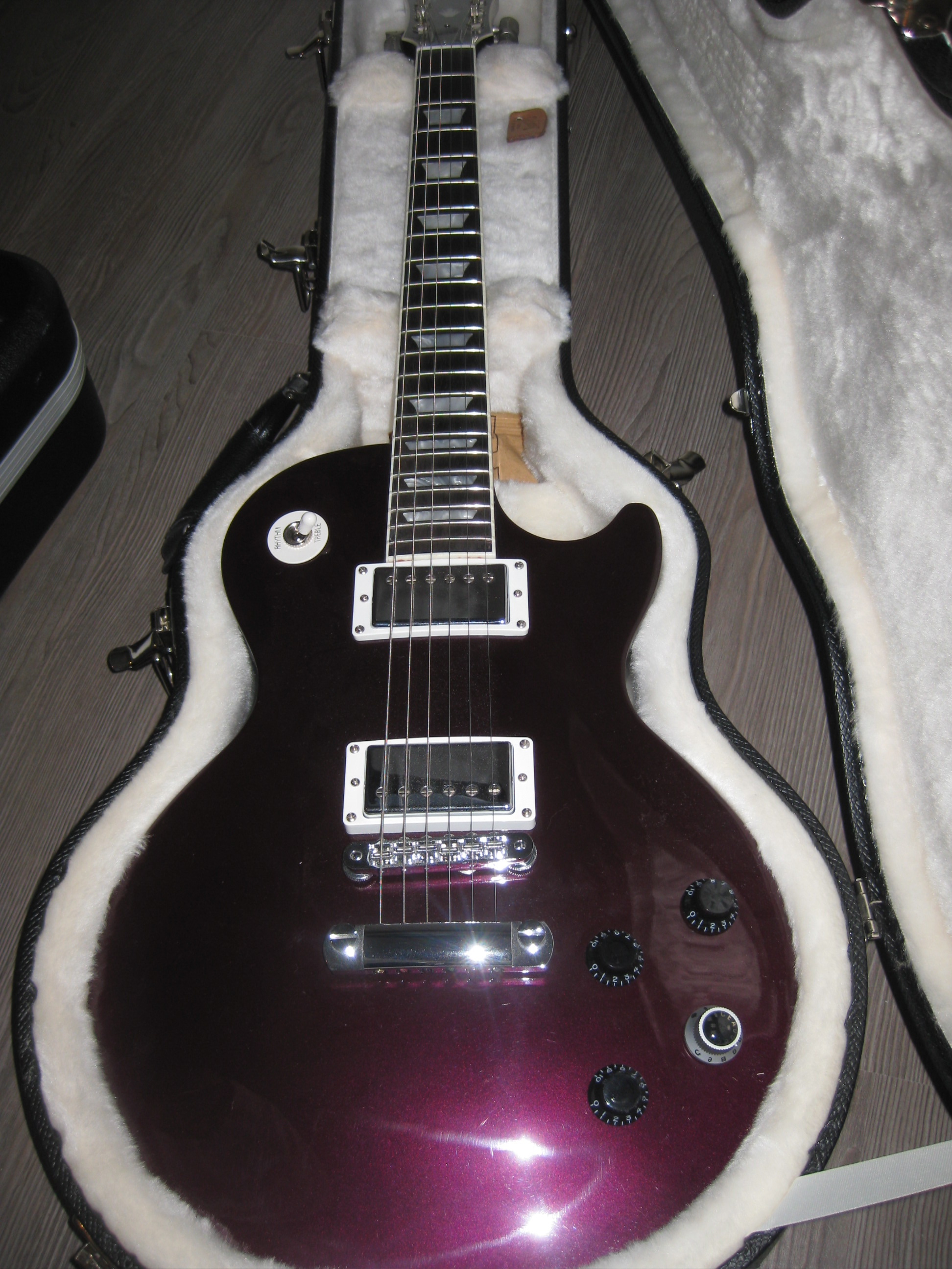 Gibson Robot Les Paul Studio LE Limited Edition 2008 image (458802) Audiofanzine