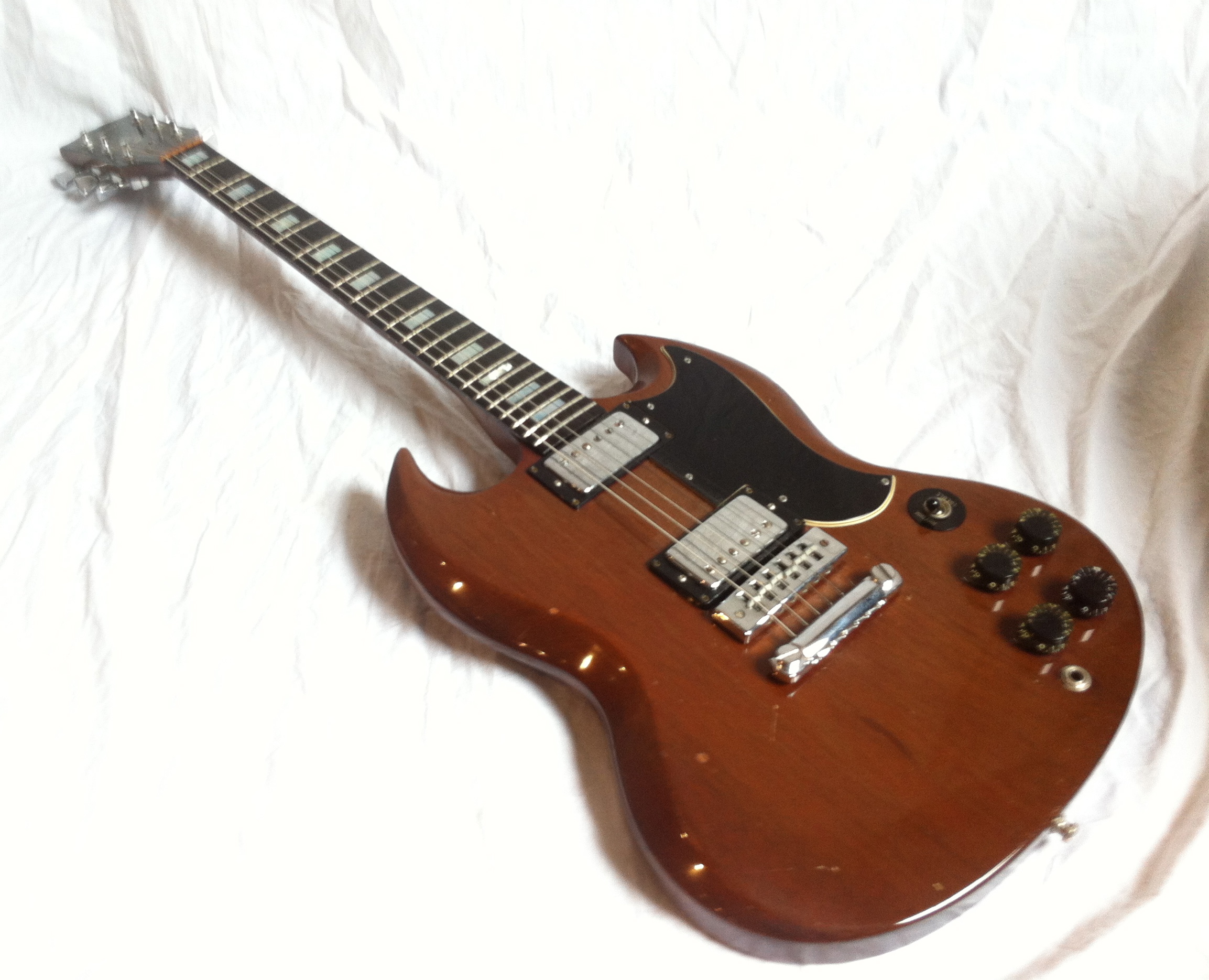 Gibson SG Standard (1973) image (#464950) - Audiofanzine