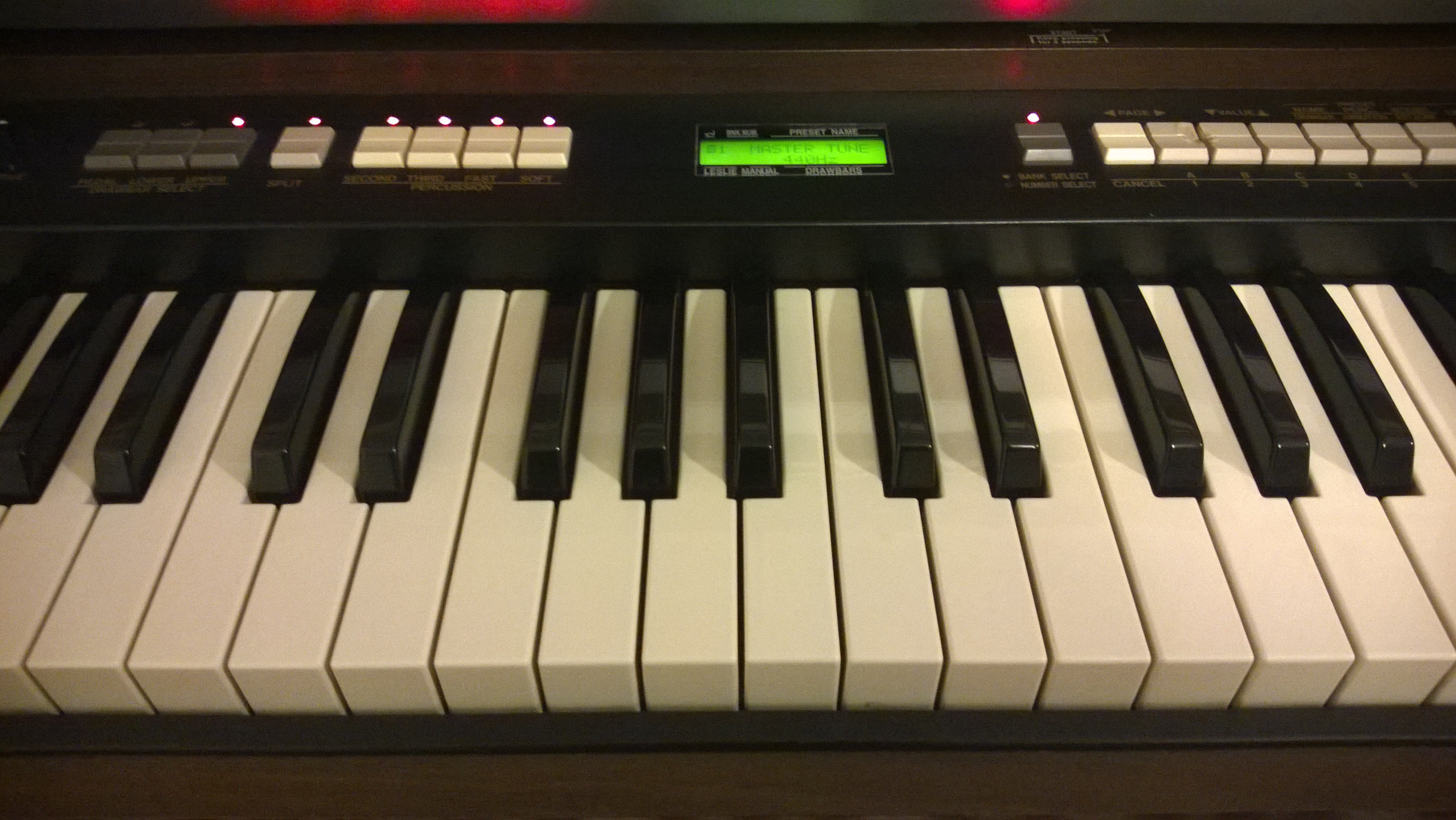 Hammond XK2 image (1041129) Audiofanzine