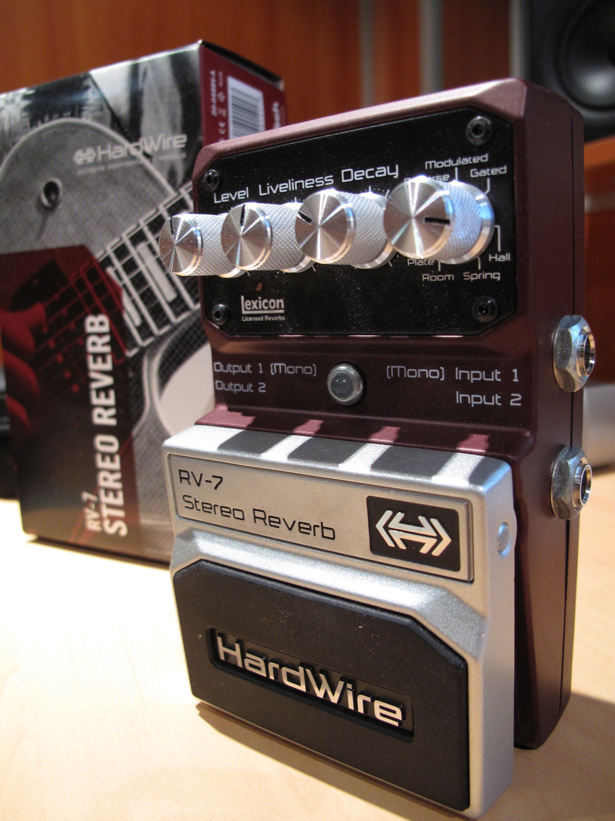 HardWire Pedals RV7 Stereo Reverb image (304199) Audiofanzine