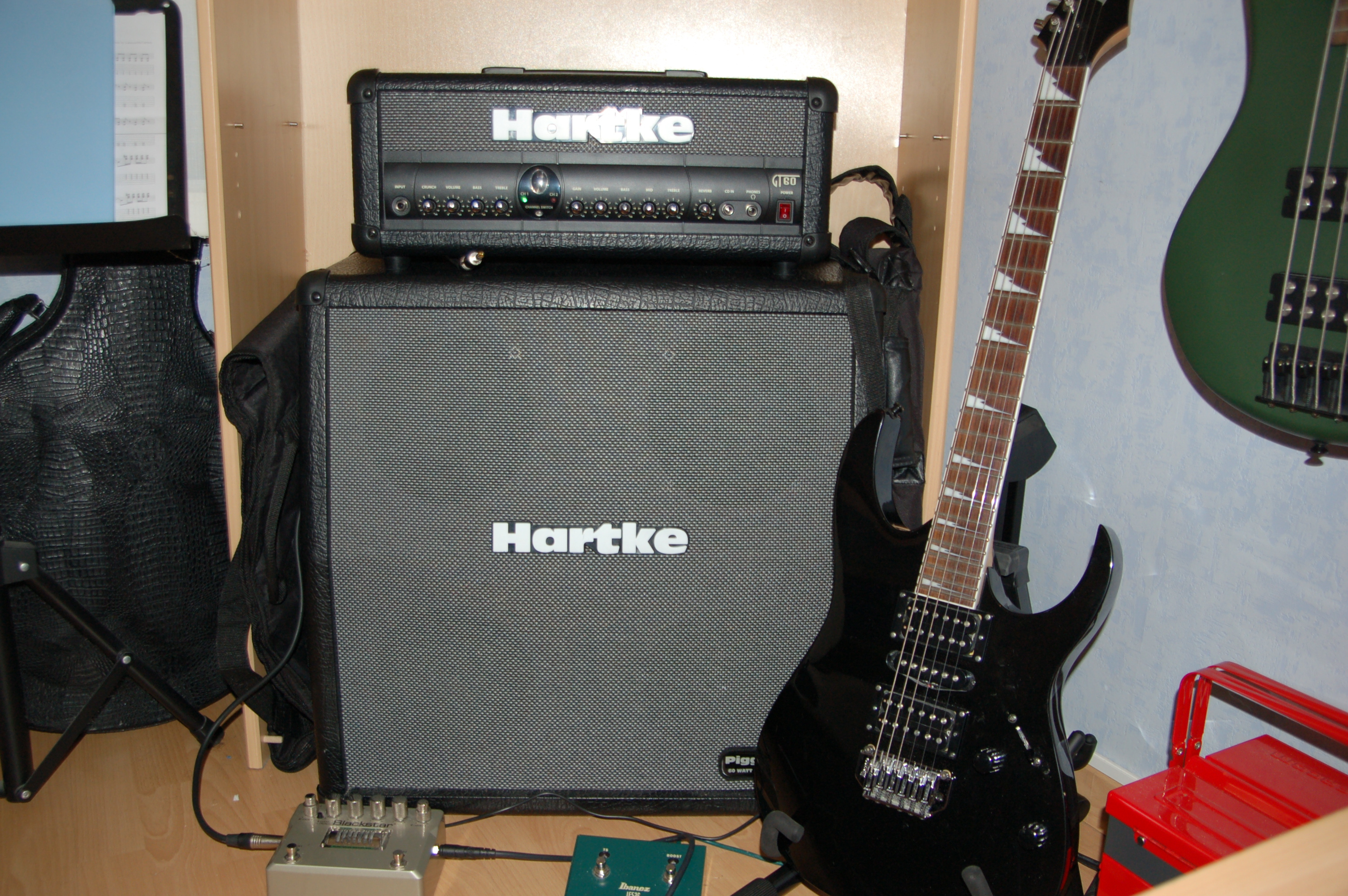 Hartke+GT+60 Hartke Piggy Back GT60/408 image (#578193) - Audiofanzine