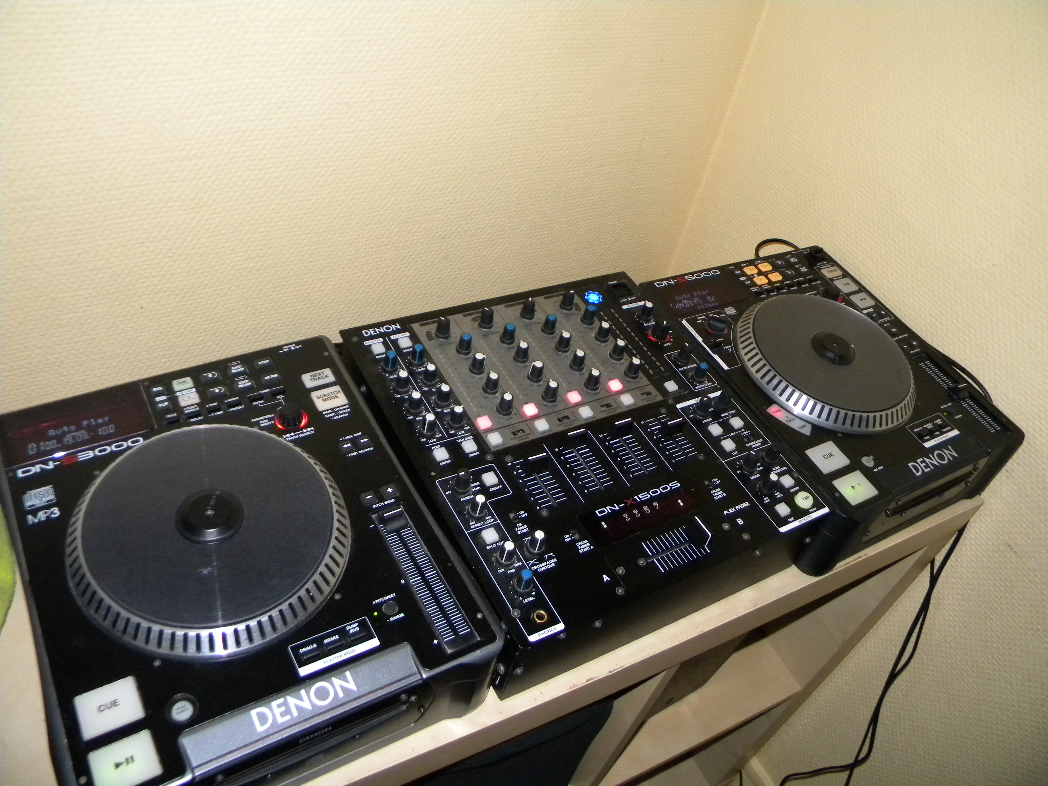 Dj Console Rmx hercules dj console rmx image 930440 audiofanzine Dj Console Rmx hercules dj console rmx image 930440 audiofanzine