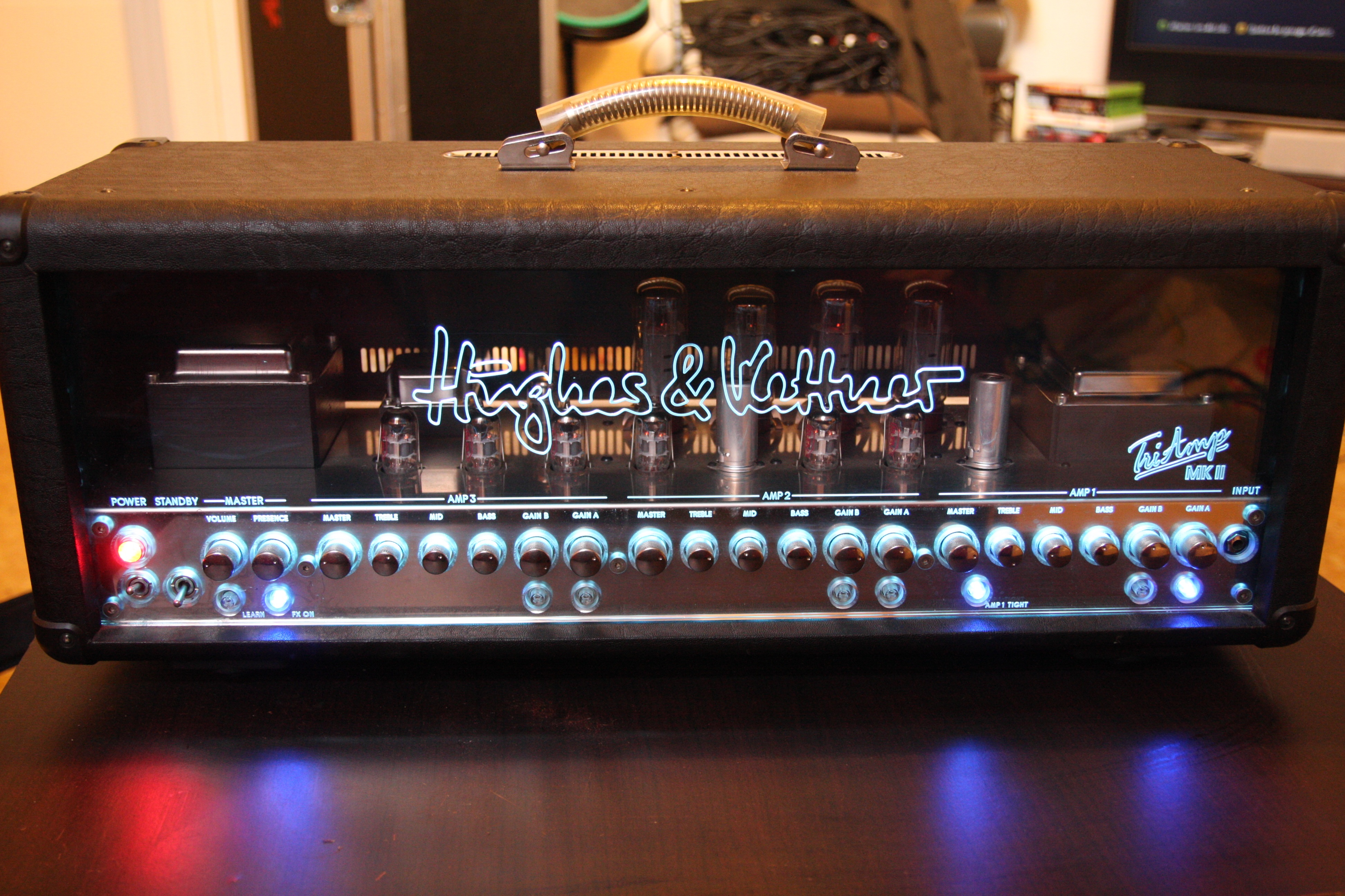 Hughes & Kettner TriAmp MKII image (235263) Audiofanzine