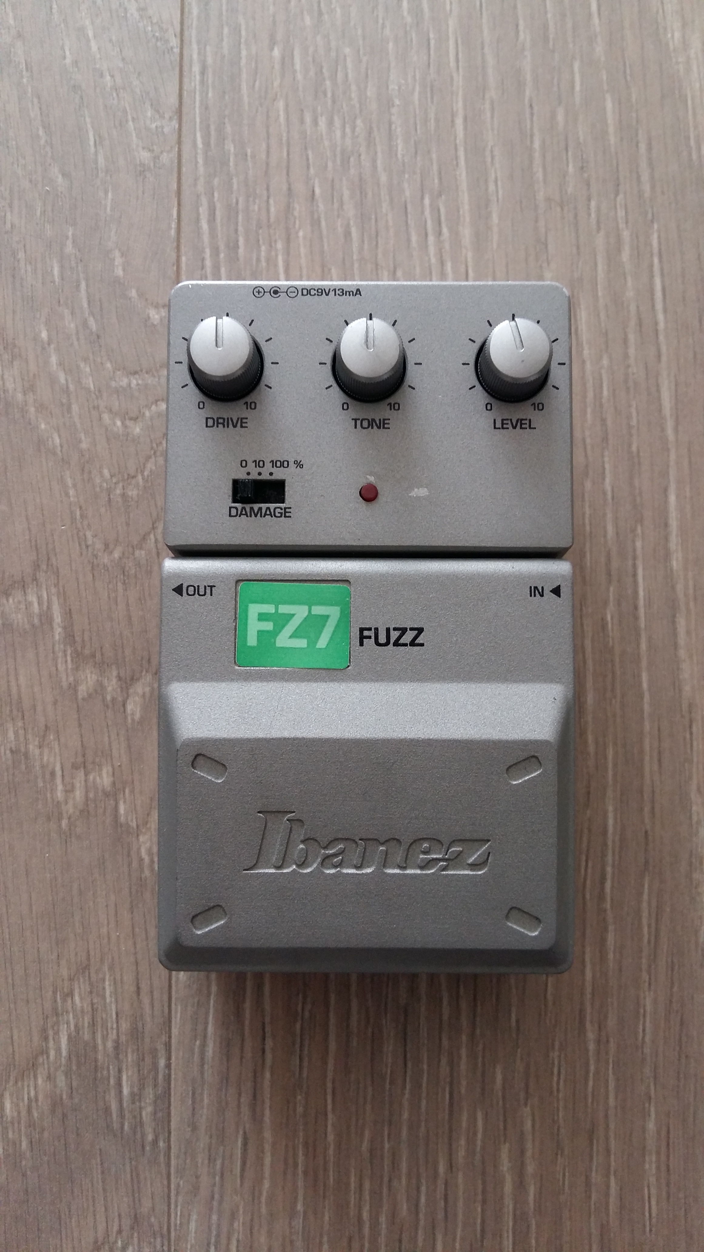 FZ7 FUZZ Ibanez FZ7 Fuzz Audiofanzine