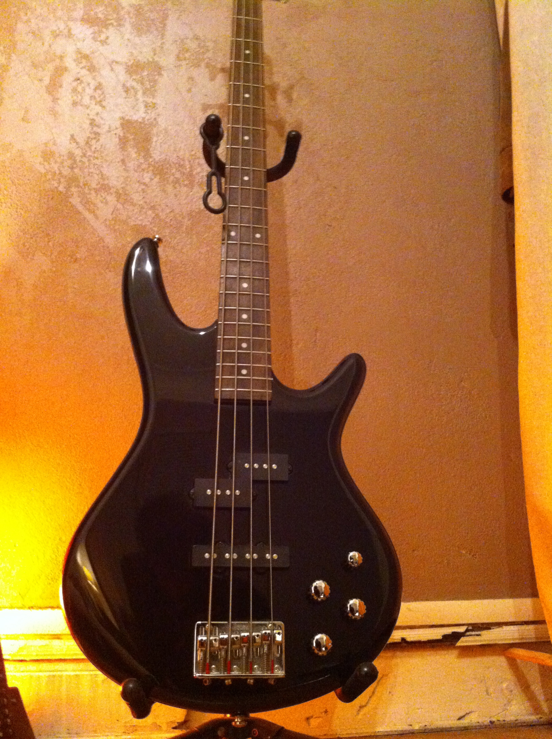 Ibanez GSR200 image (577166) Audiofanzine