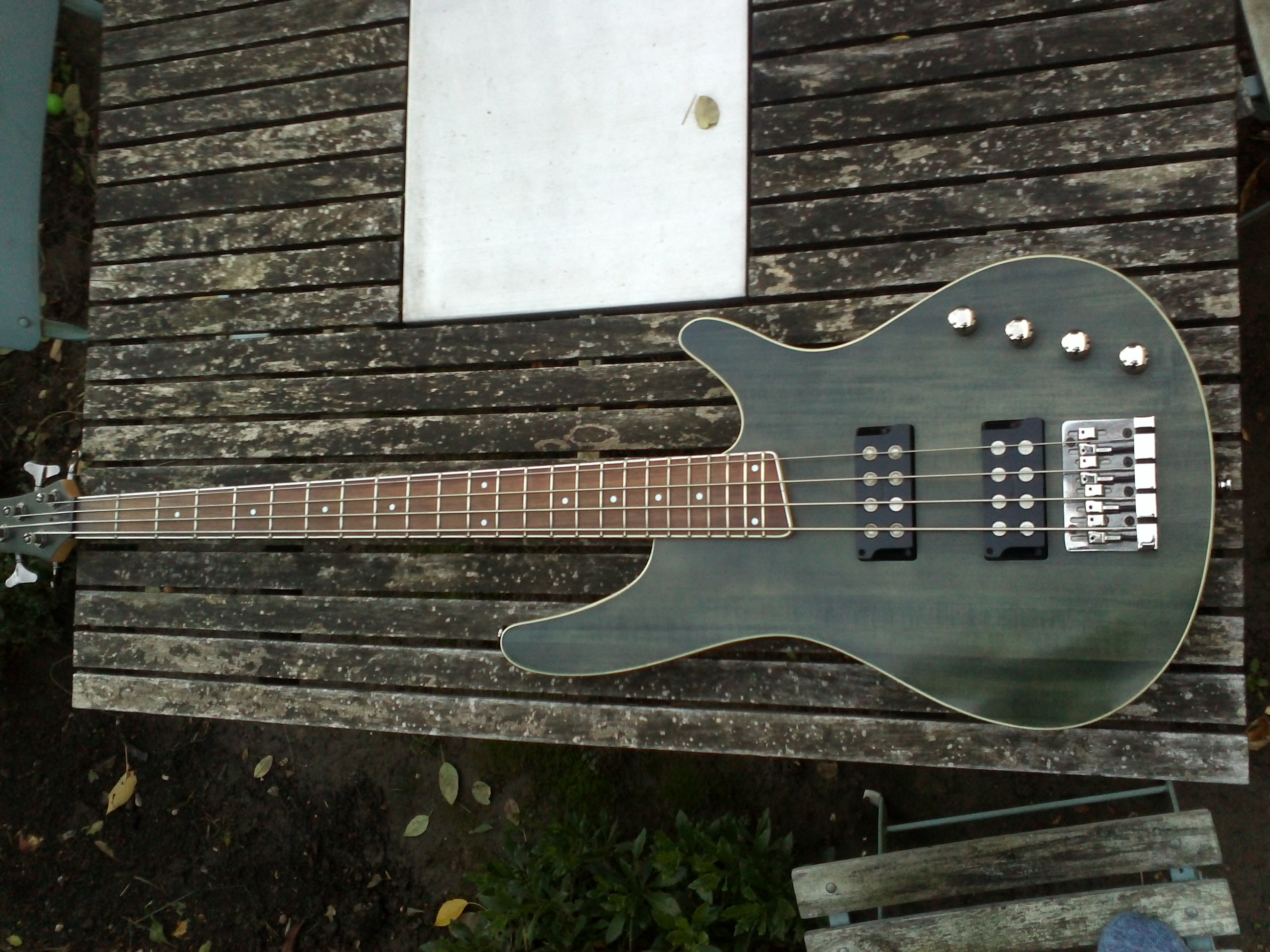 Ibanez store srx 390