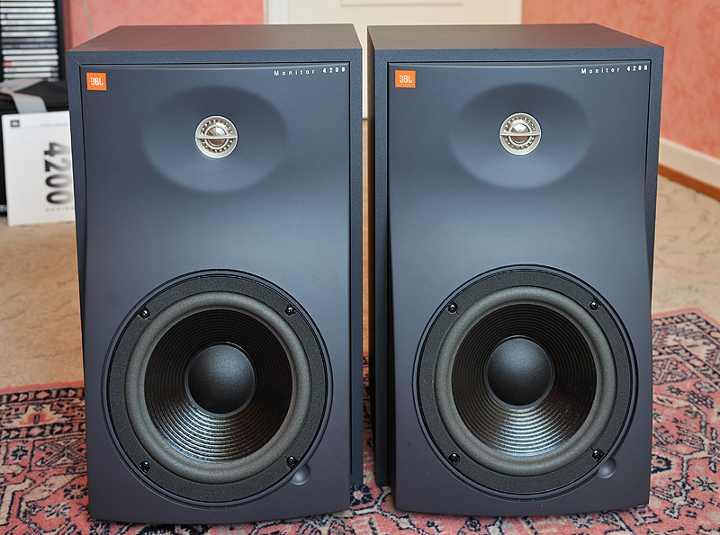 Pictures and images JBL 4208 Audiofanzine