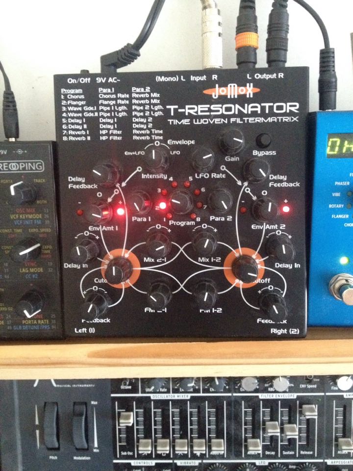 TRESONATOR MKII JoMoX TResonator MkII Audiofanzine