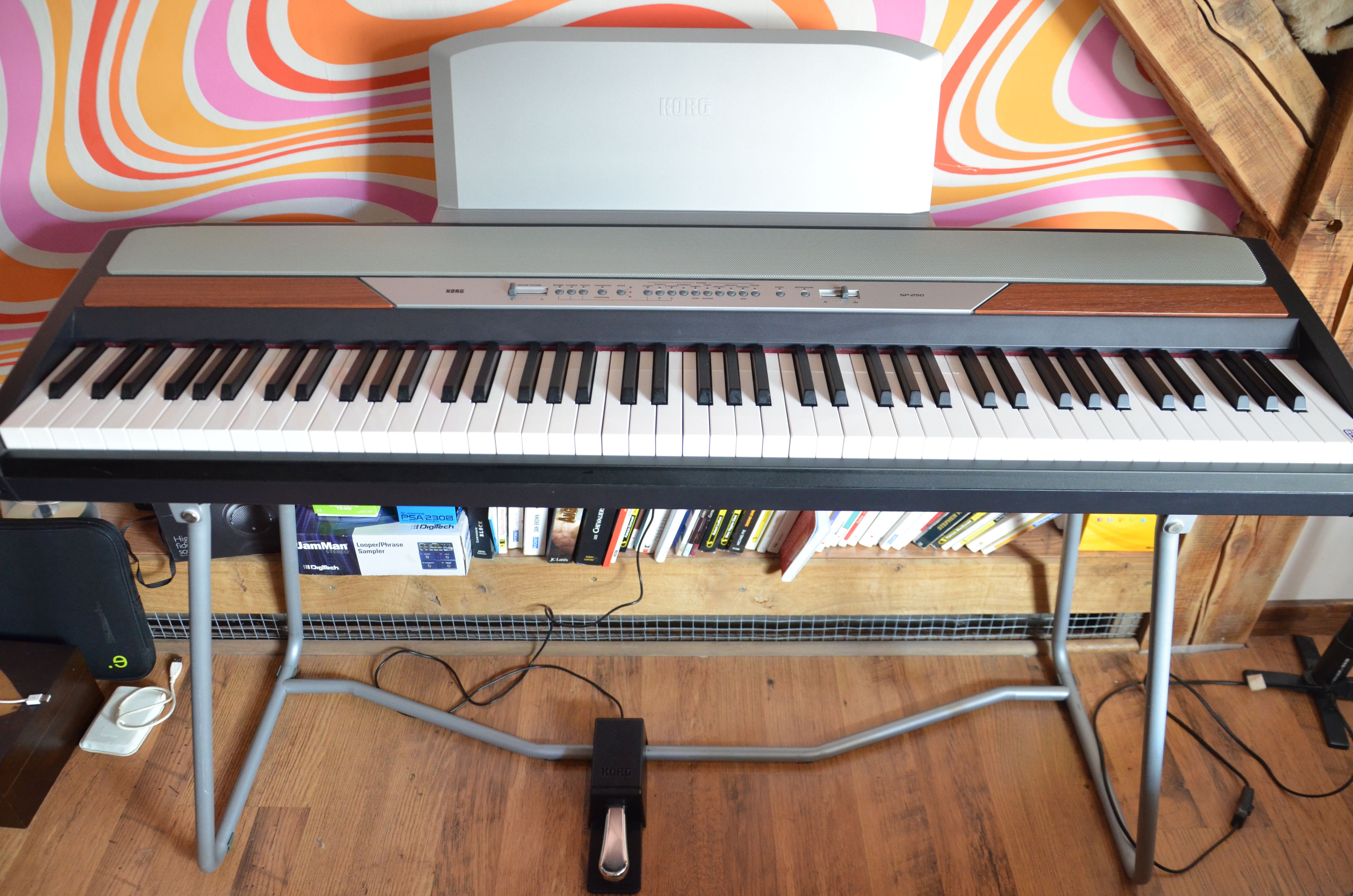 Korg SP 250 Image 640673 Audiofanzine