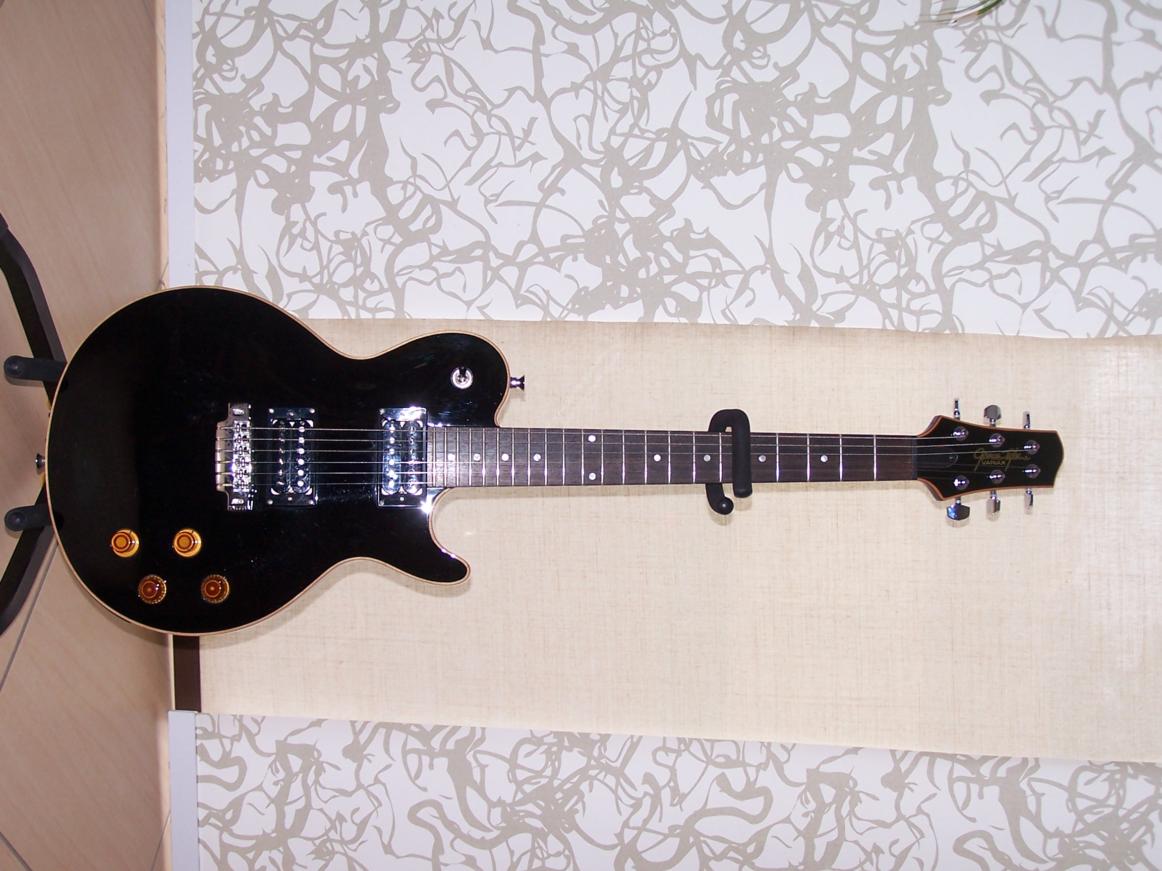 Line 6 JTV59 Black image (292968) Audiofanzine