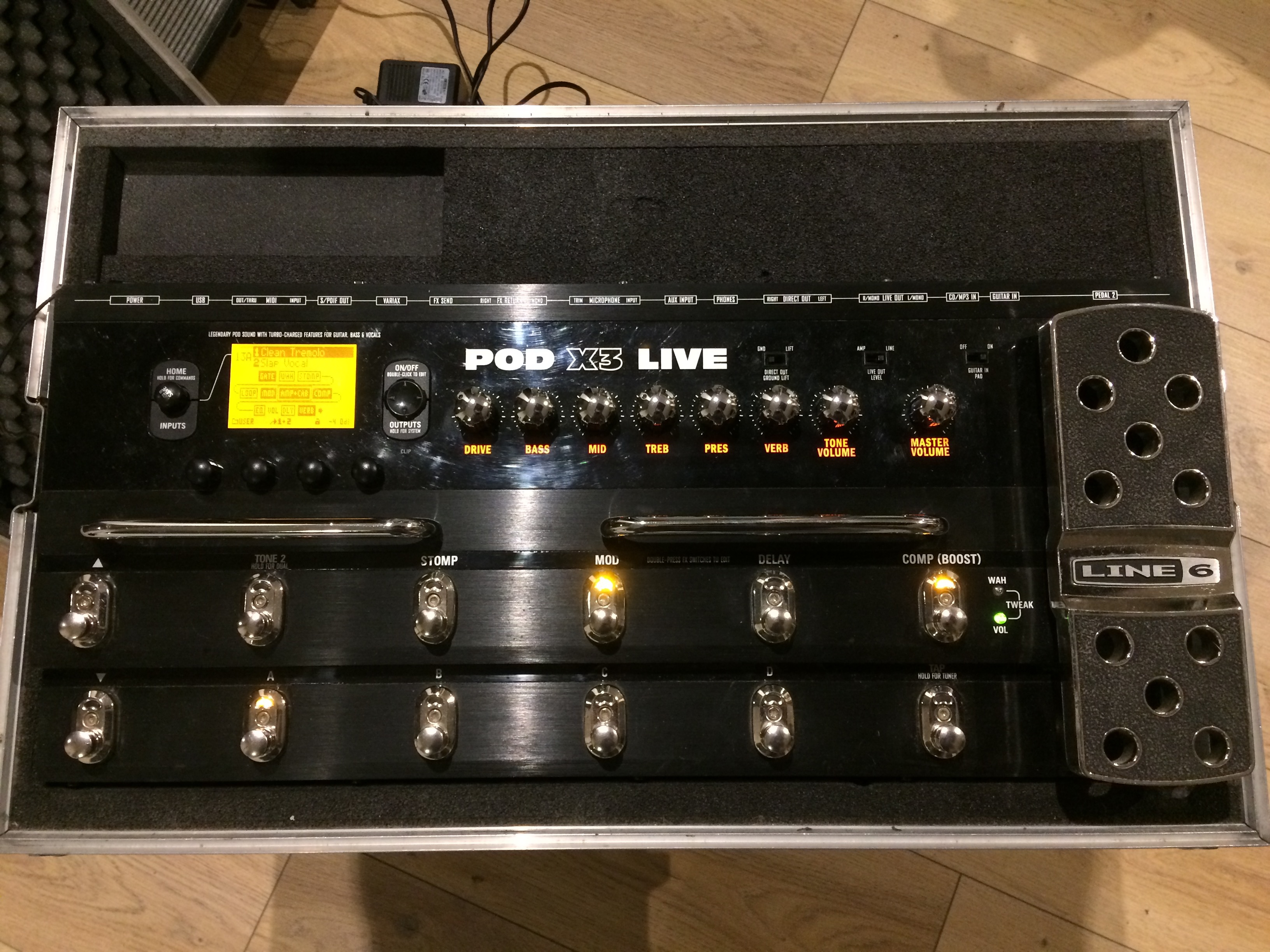 Line 6 POD X3 Live Image 1691937 Audiofanzine