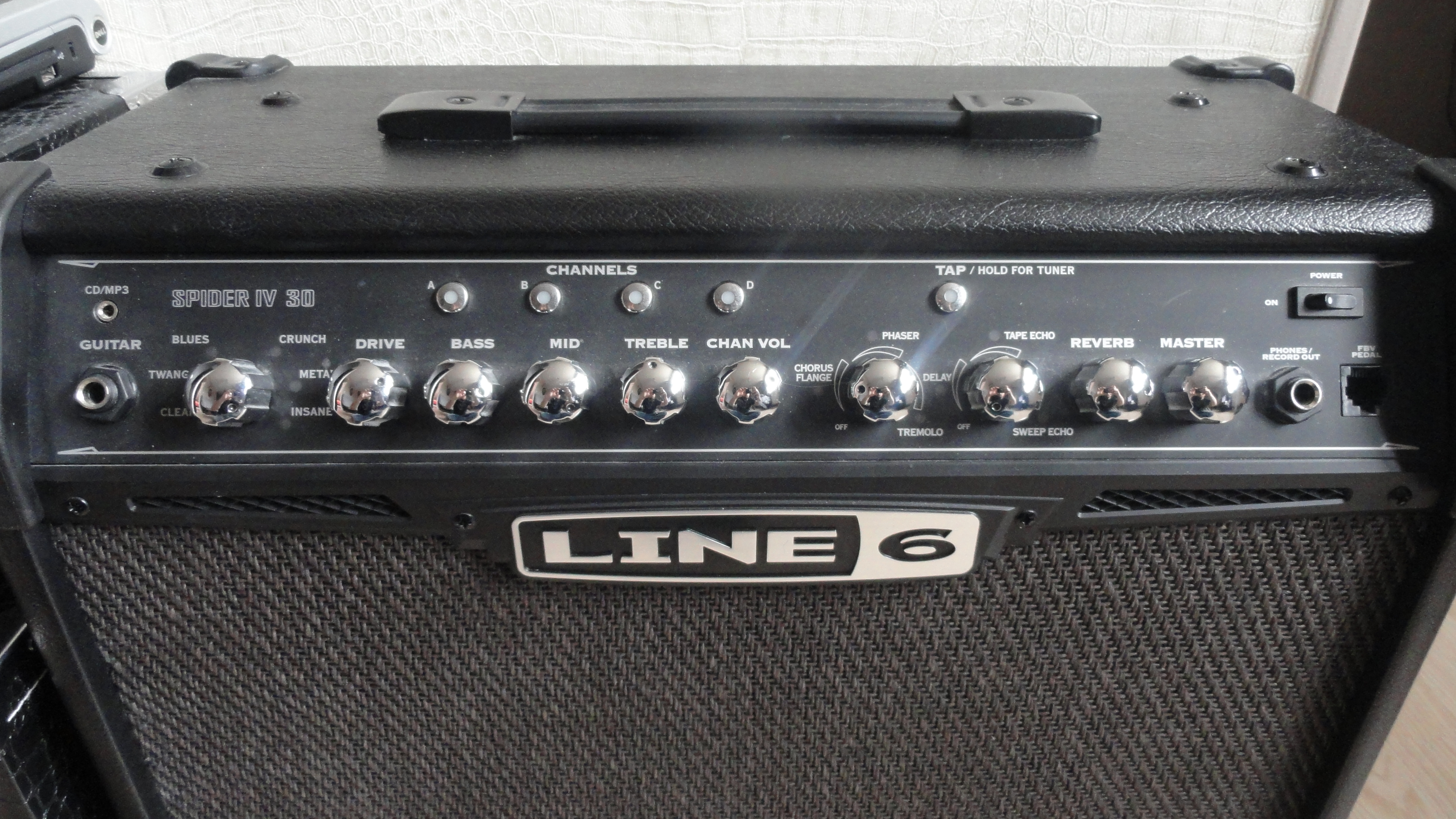 Line 6 Spider IV 30 image (#1452396) - Audiofanzine