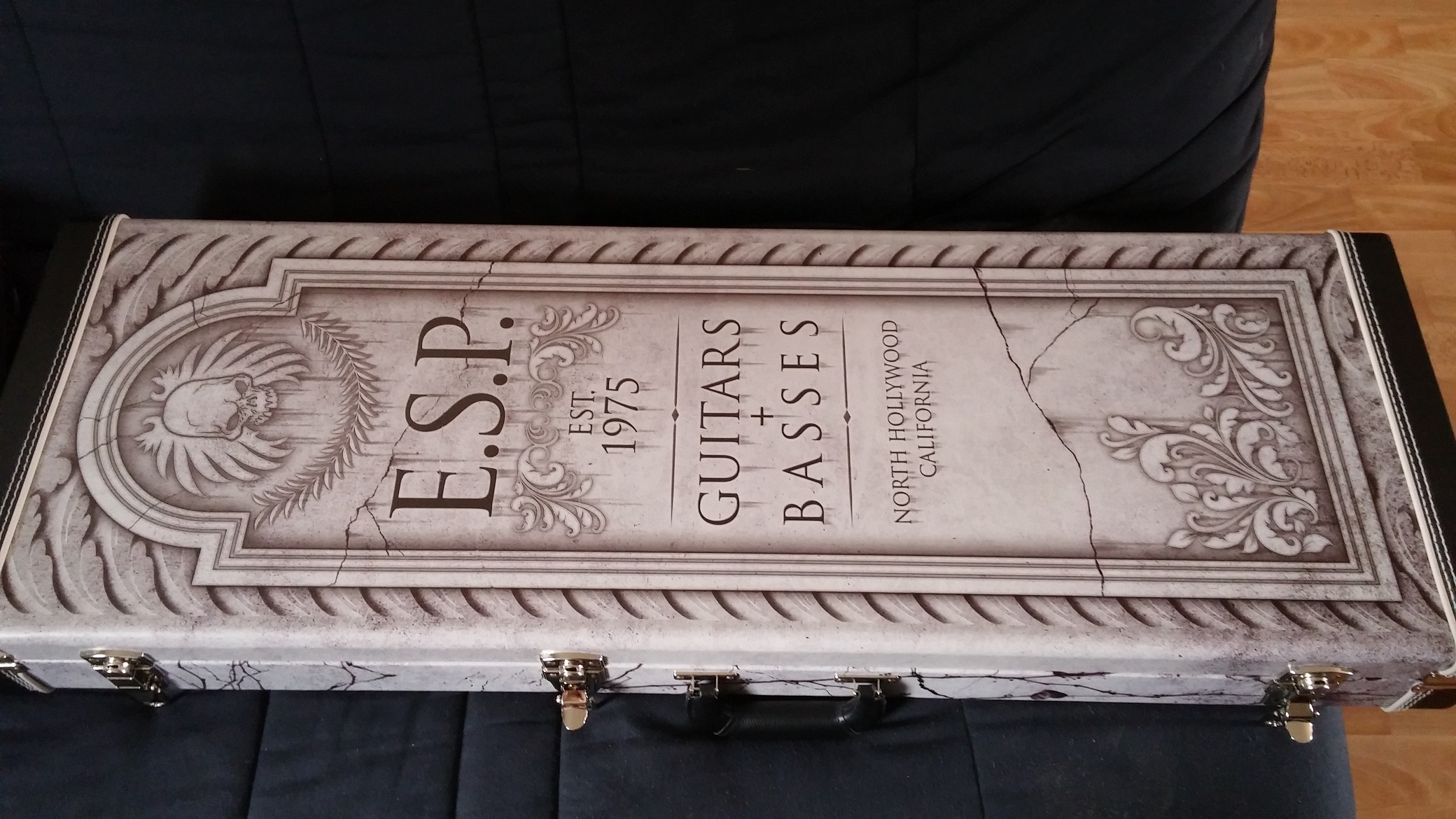 KHWZ WHITE ZOMBIE LTD KHWZ White Zombie Audiofanzine