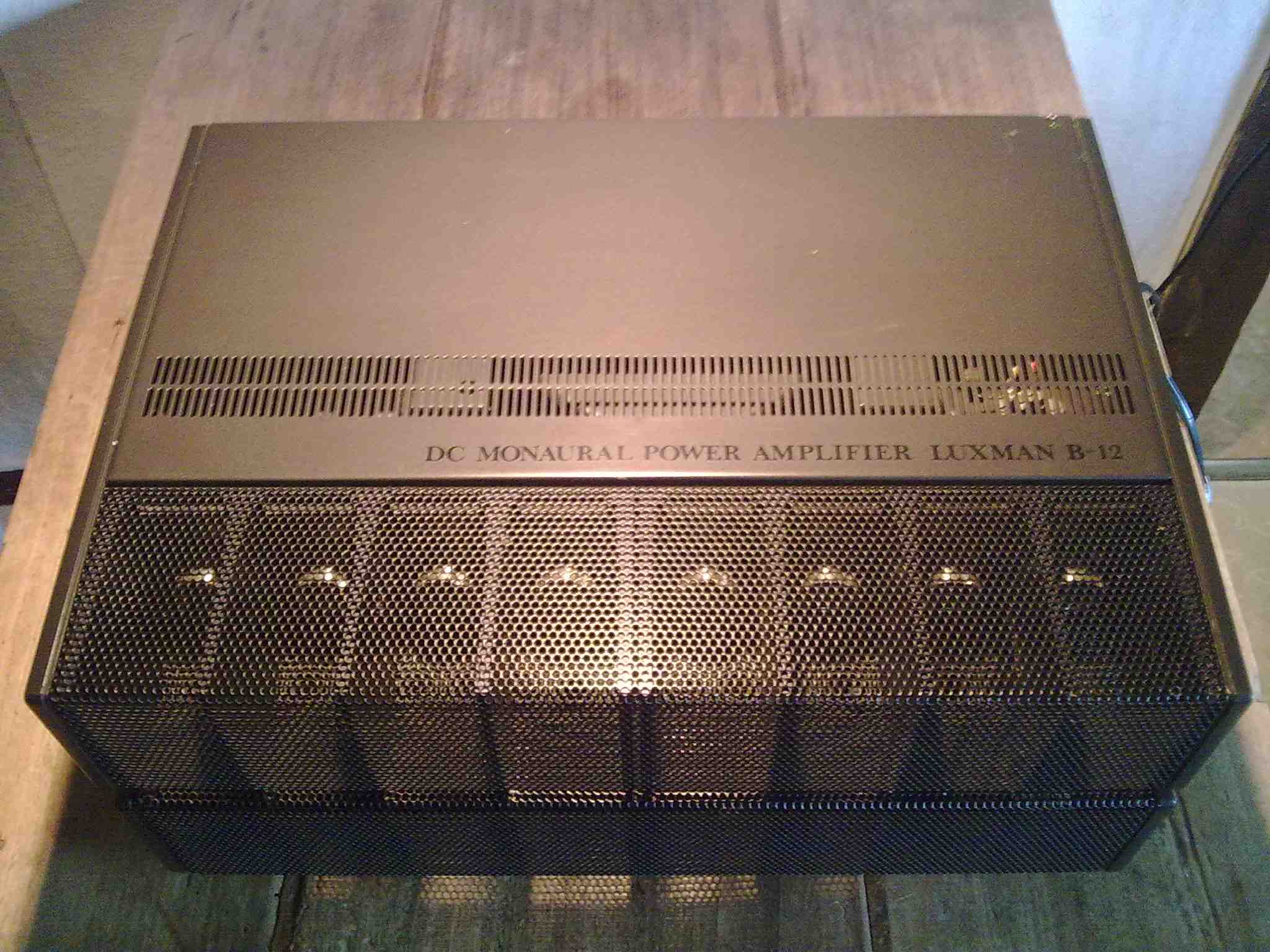 Luxman B12 Image (#290441) - Audiofanzine