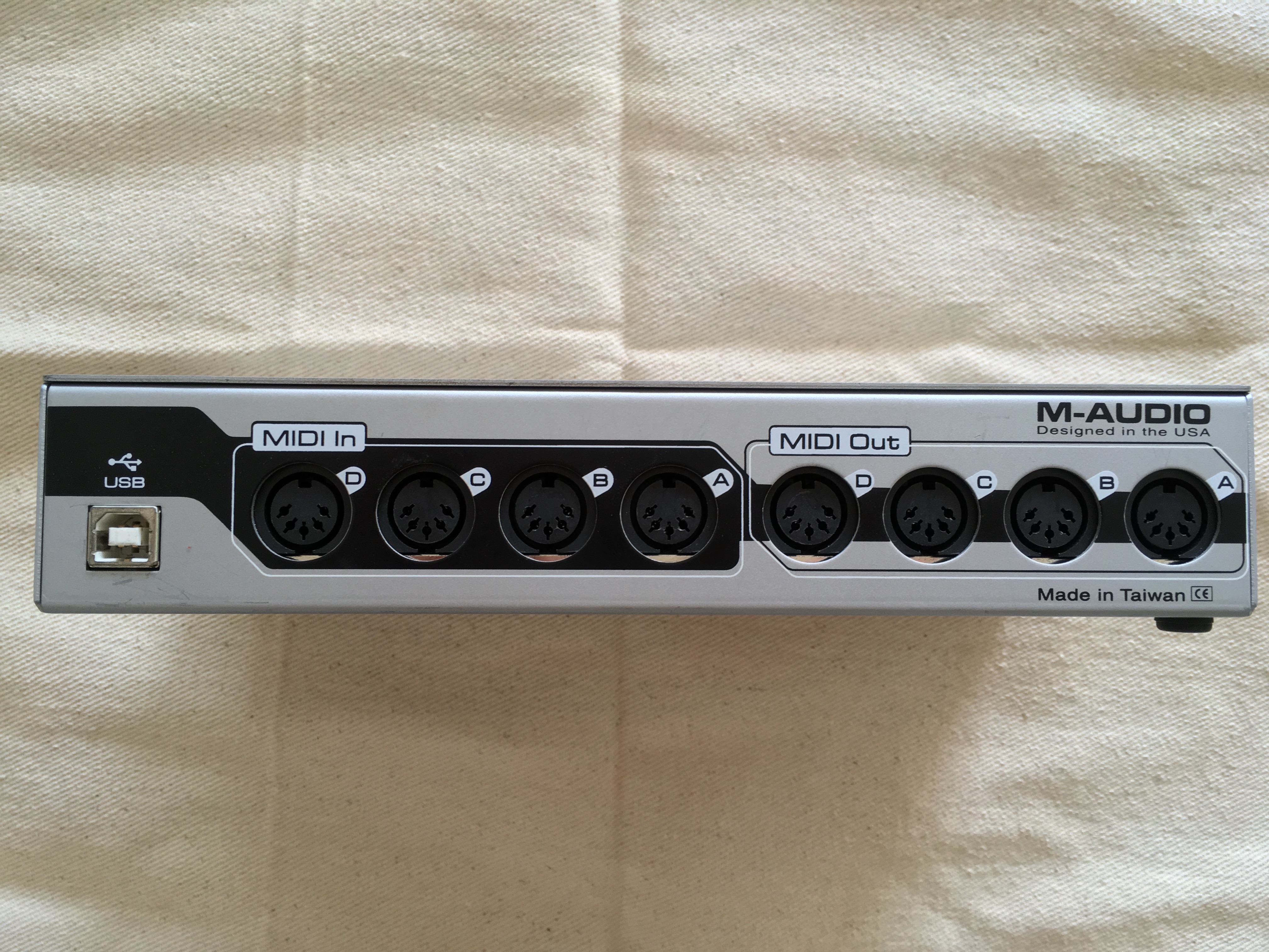 MIDISPORT 4X4 MAudio Midisport 4x4 Audiofanzine