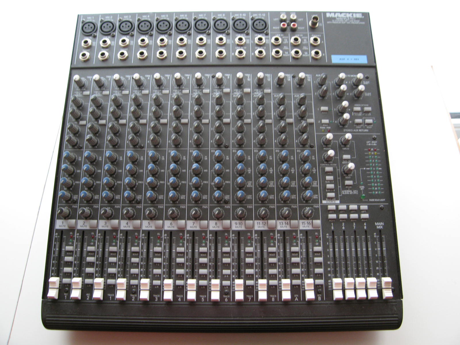 1642VLZ PRO Mackie 1642VLZ Pro Audiofanzine