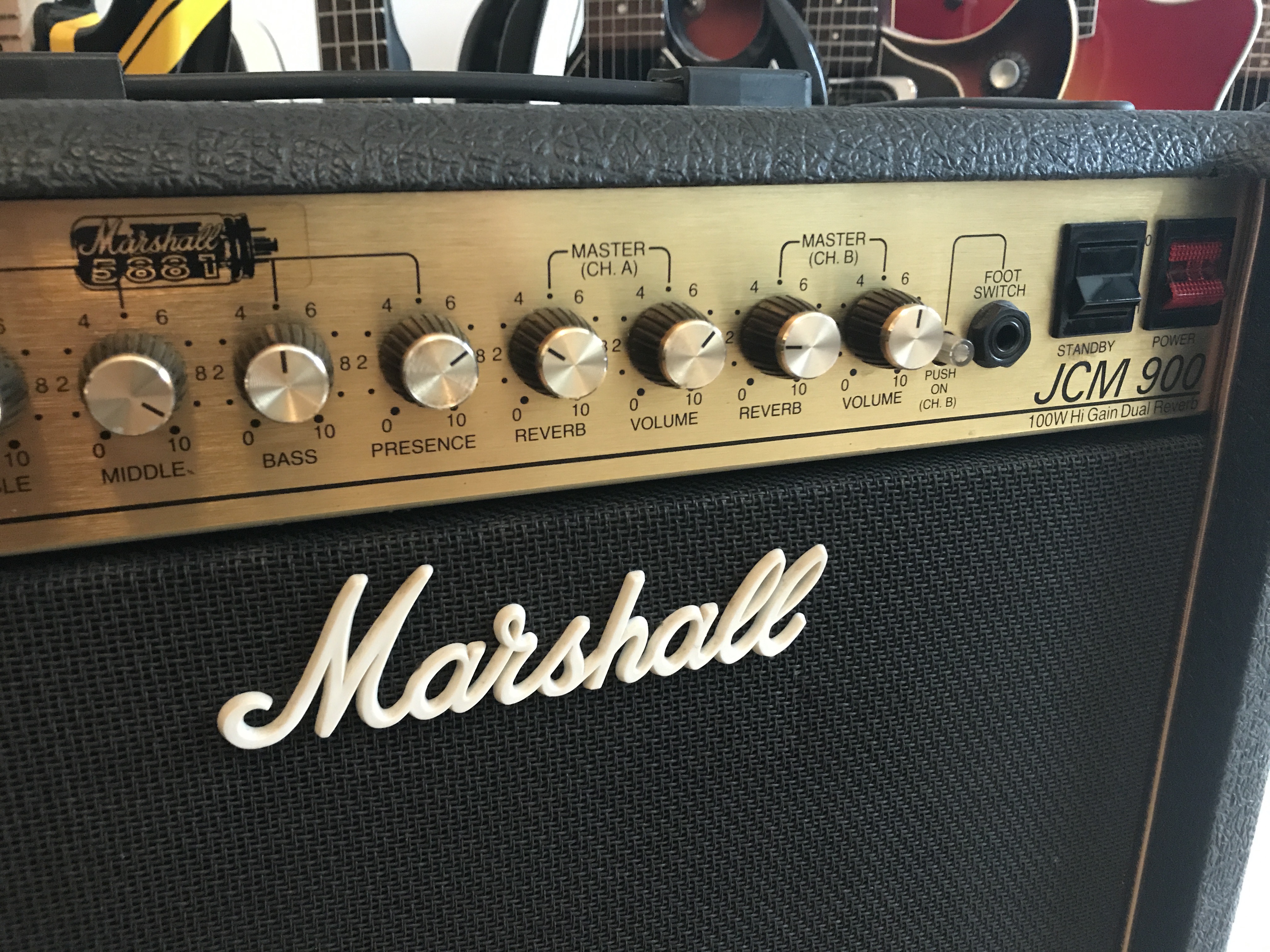 4101 JCM900 Dual Reverb [19901999] Marshall Audiofanzine